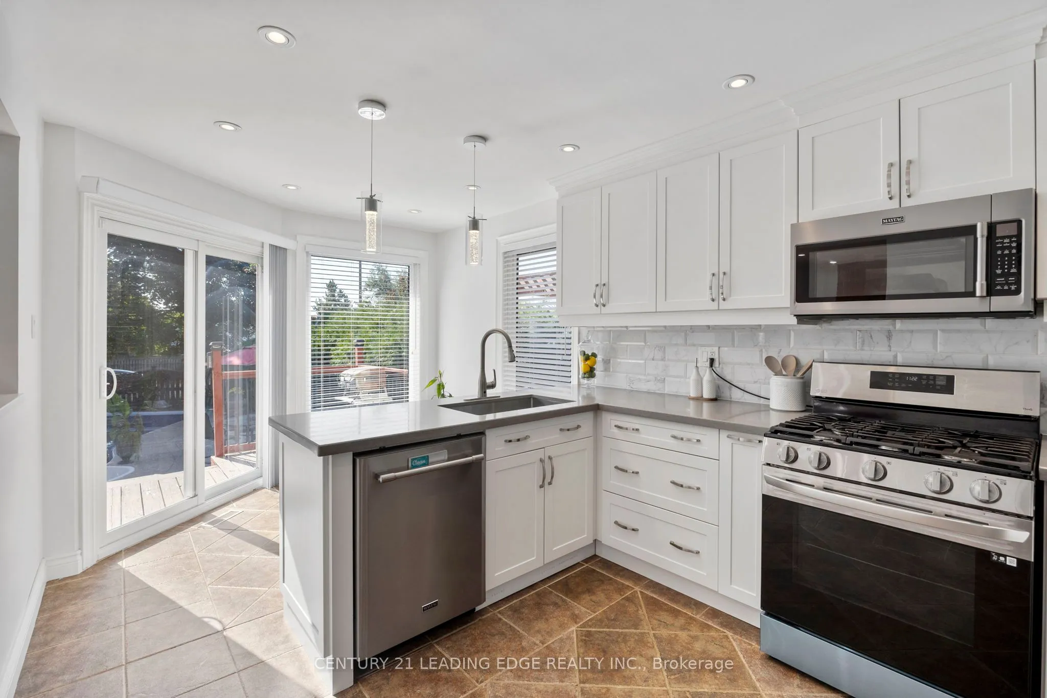 1211 Bridge Gate Crescent