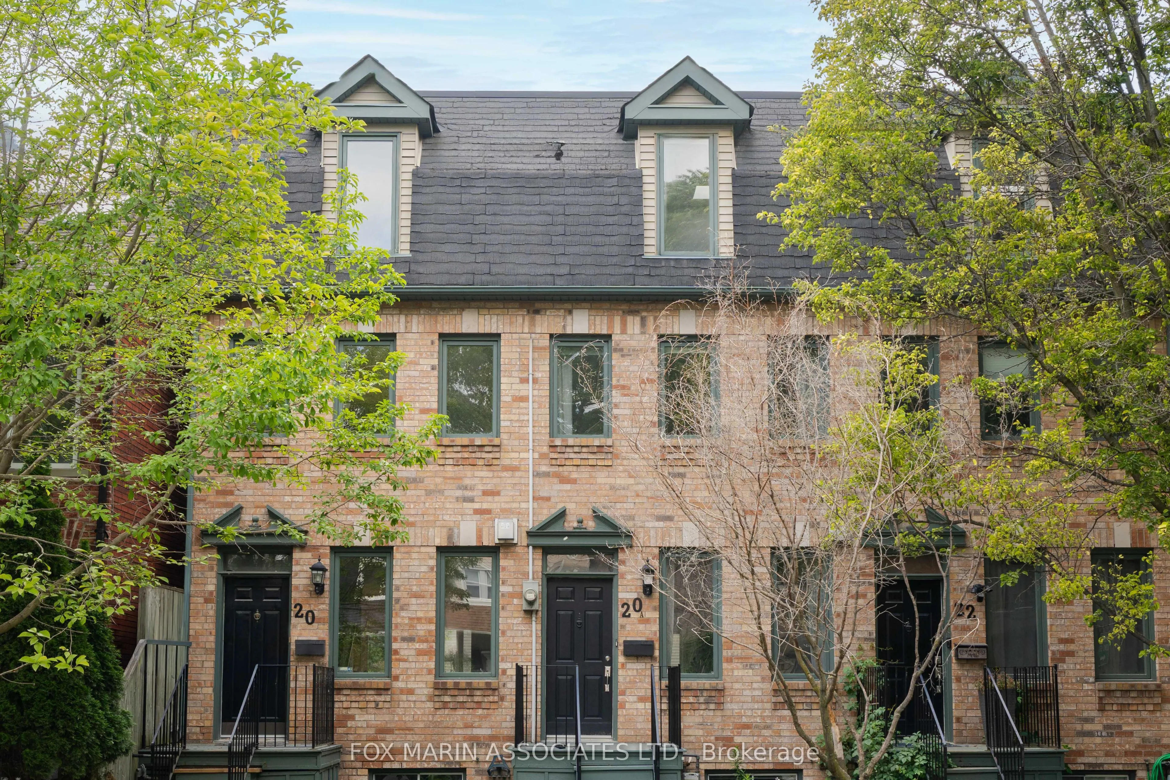 20 Lewis Street