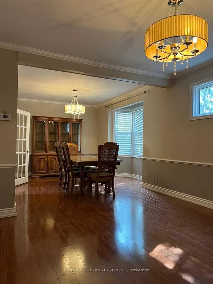 295 Ritson Road S