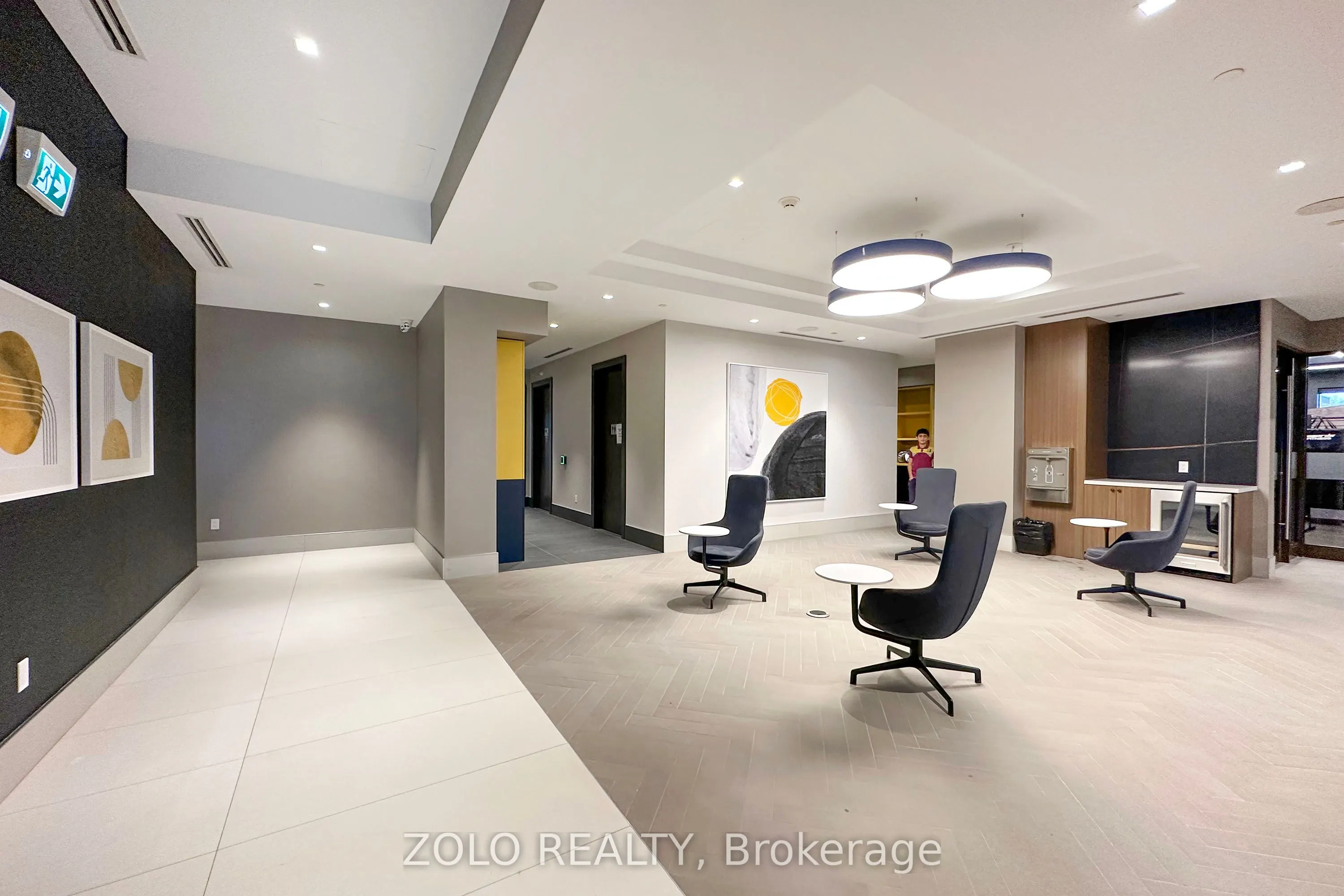 2550 Simcoe Street N, #310