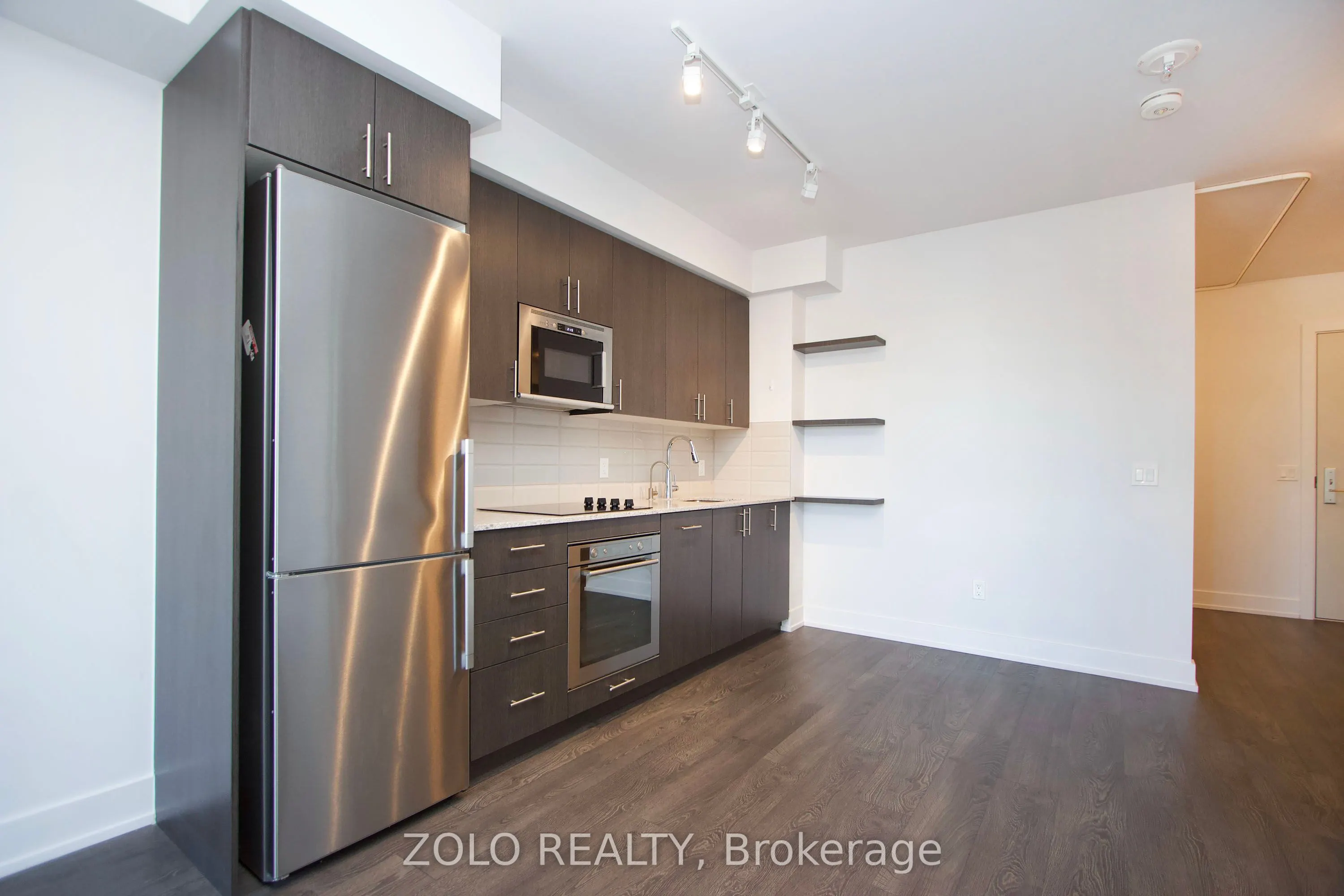 2550 Simcoe Street N, #310