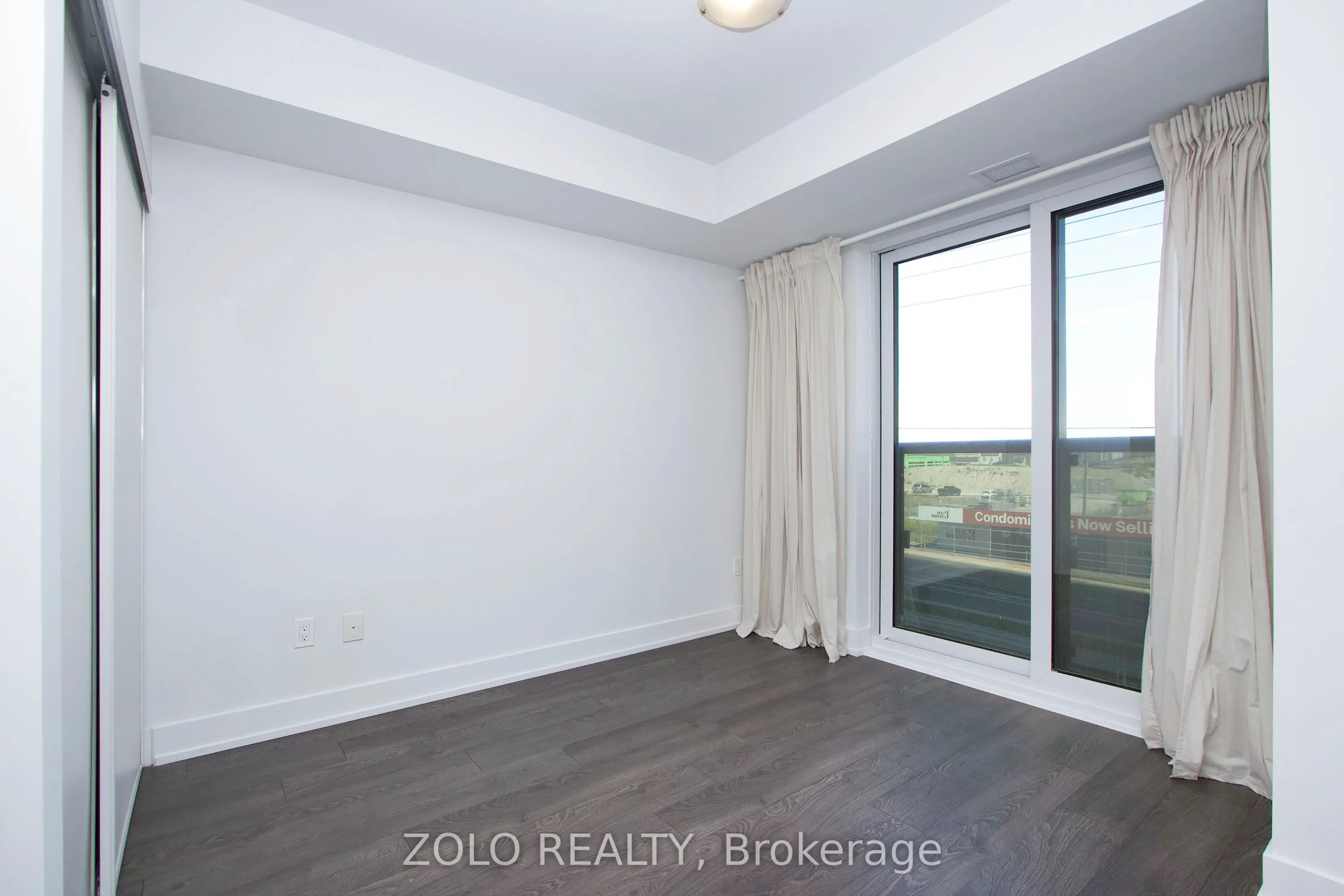 2550 Simcoe Street N, #310
