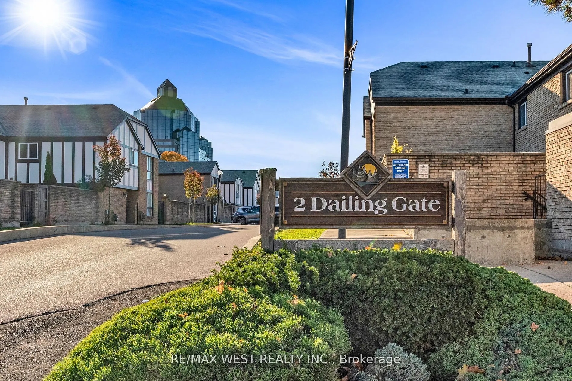 2 Dailing Gate, #15