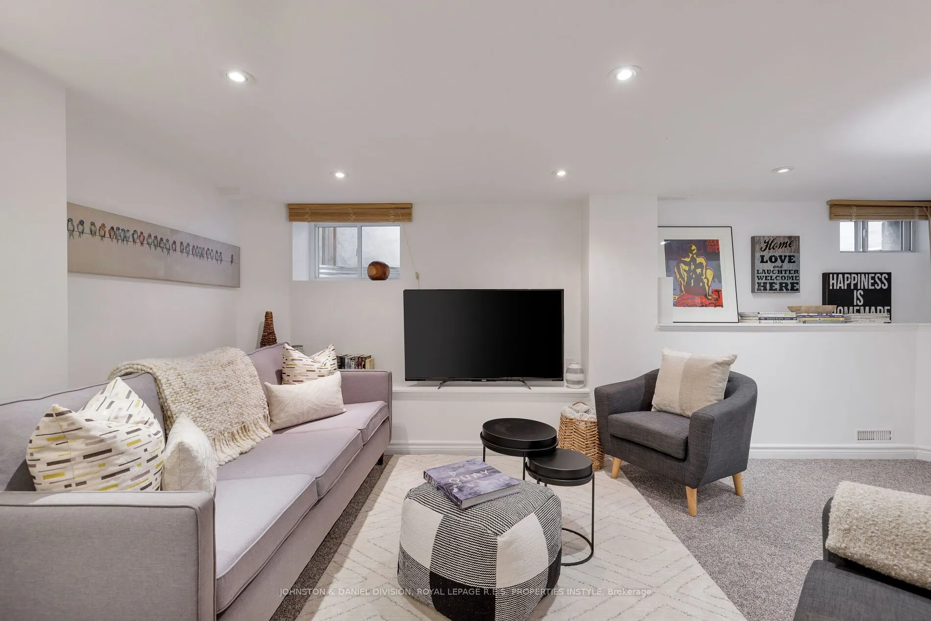 33 Redwood Avenue