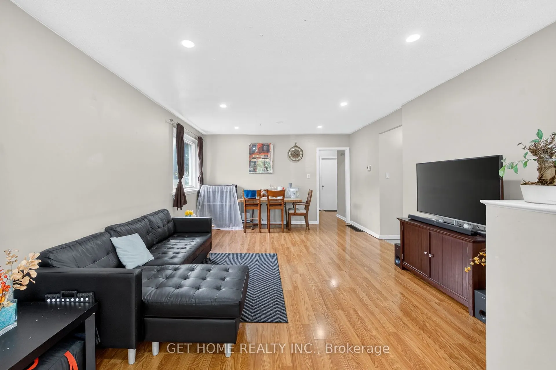 18 SHIER Drive