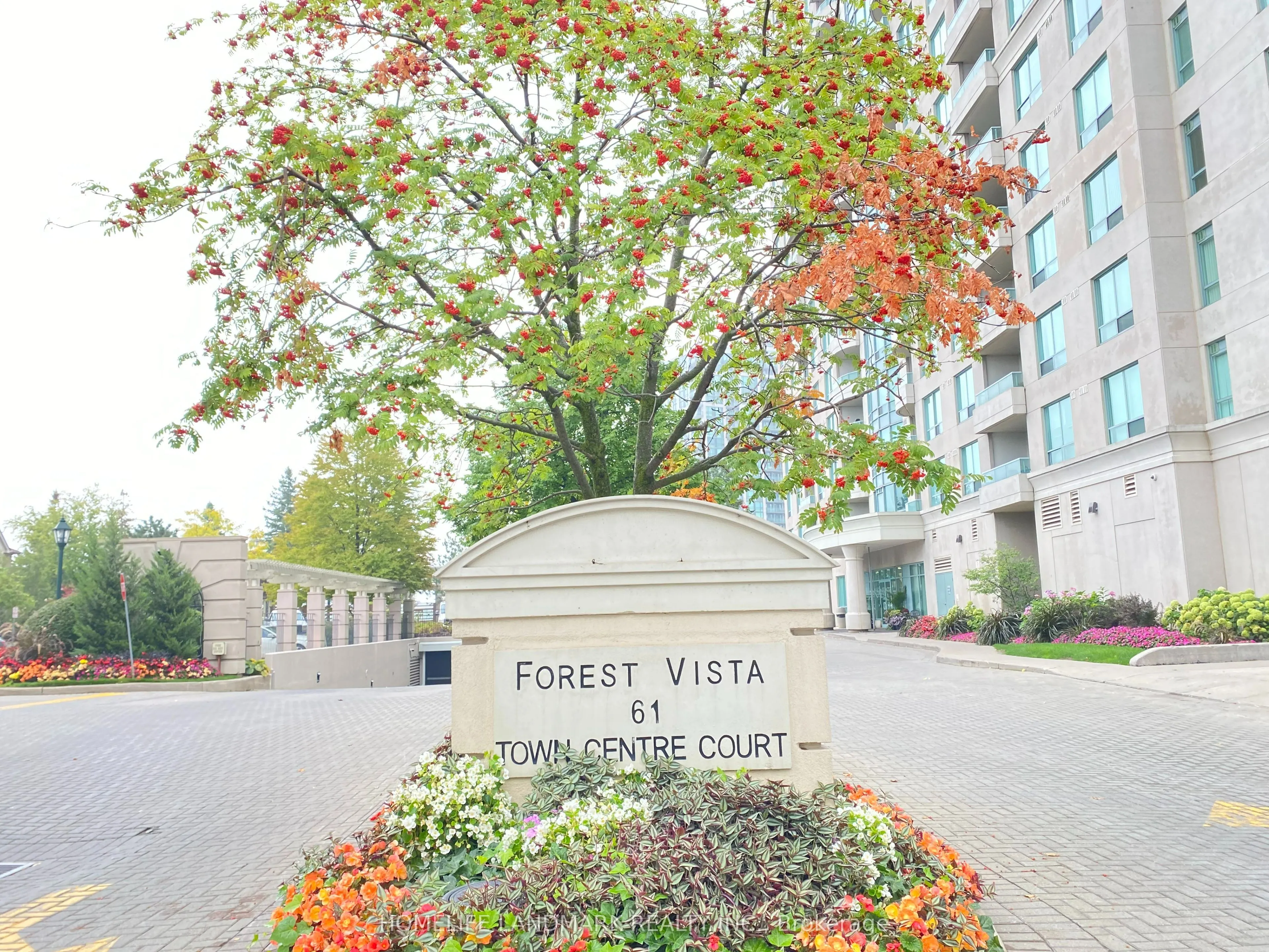 61 Town Centre Court, #2212