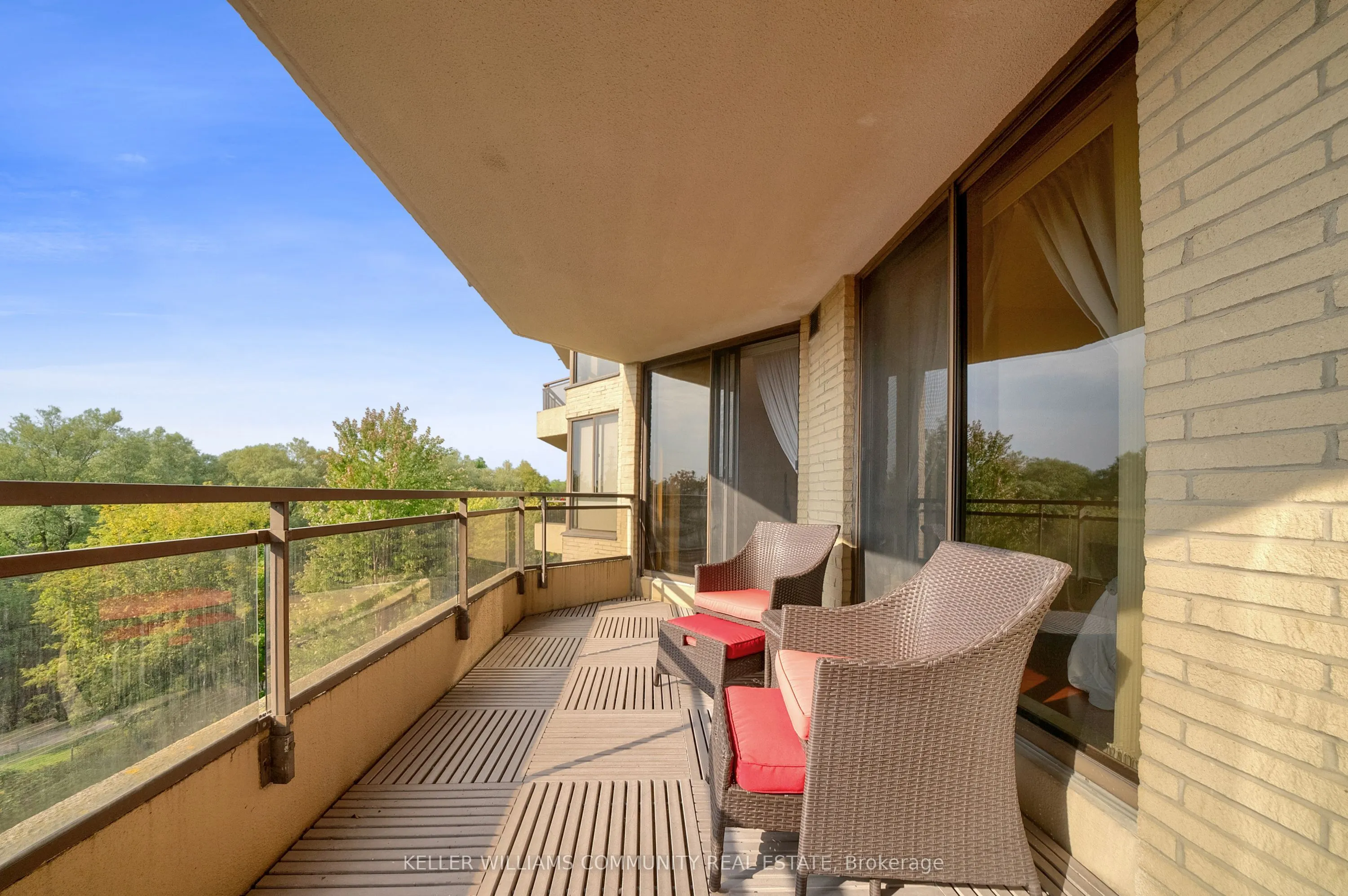 900 Wilson Road N, #405