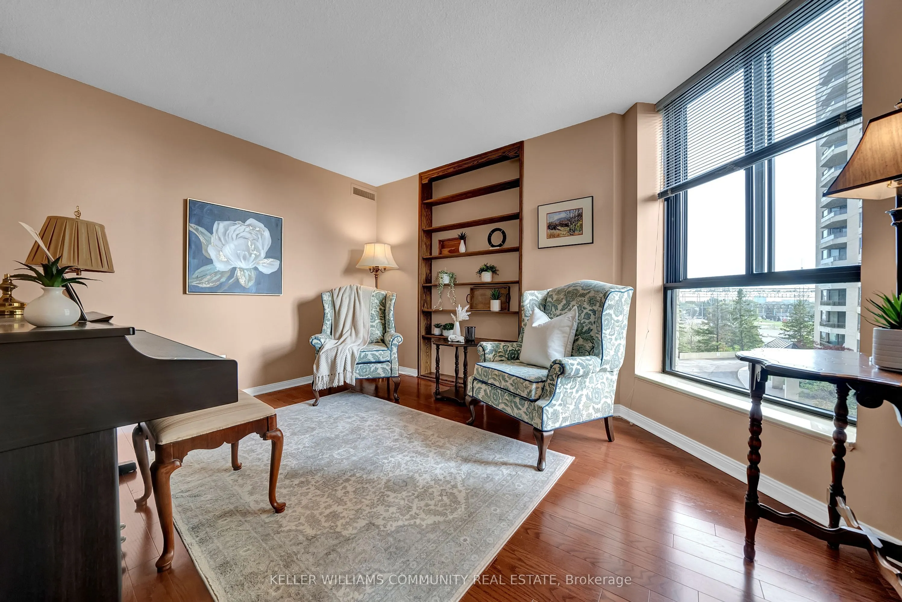 900 Wilson Road N, #405