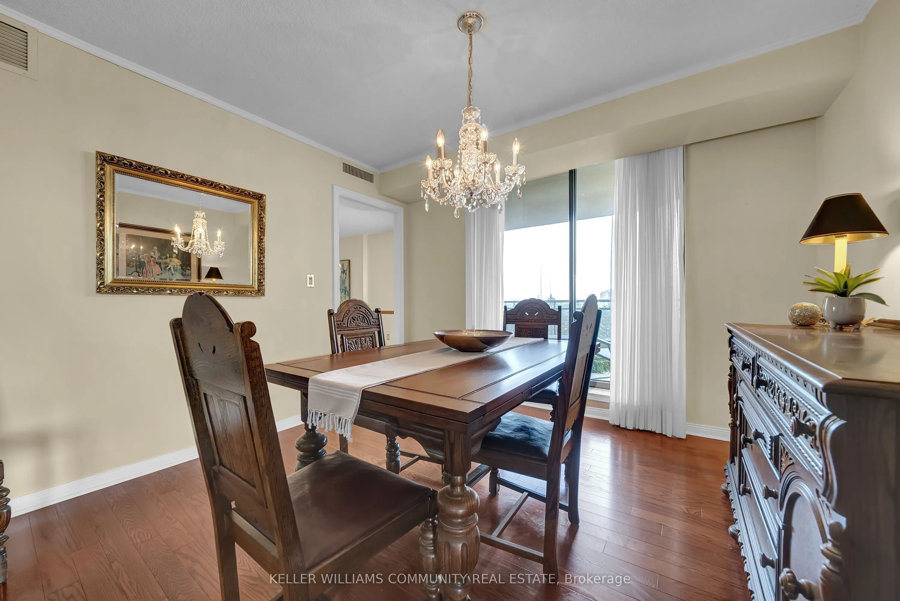 900 Wilson Road N, #405