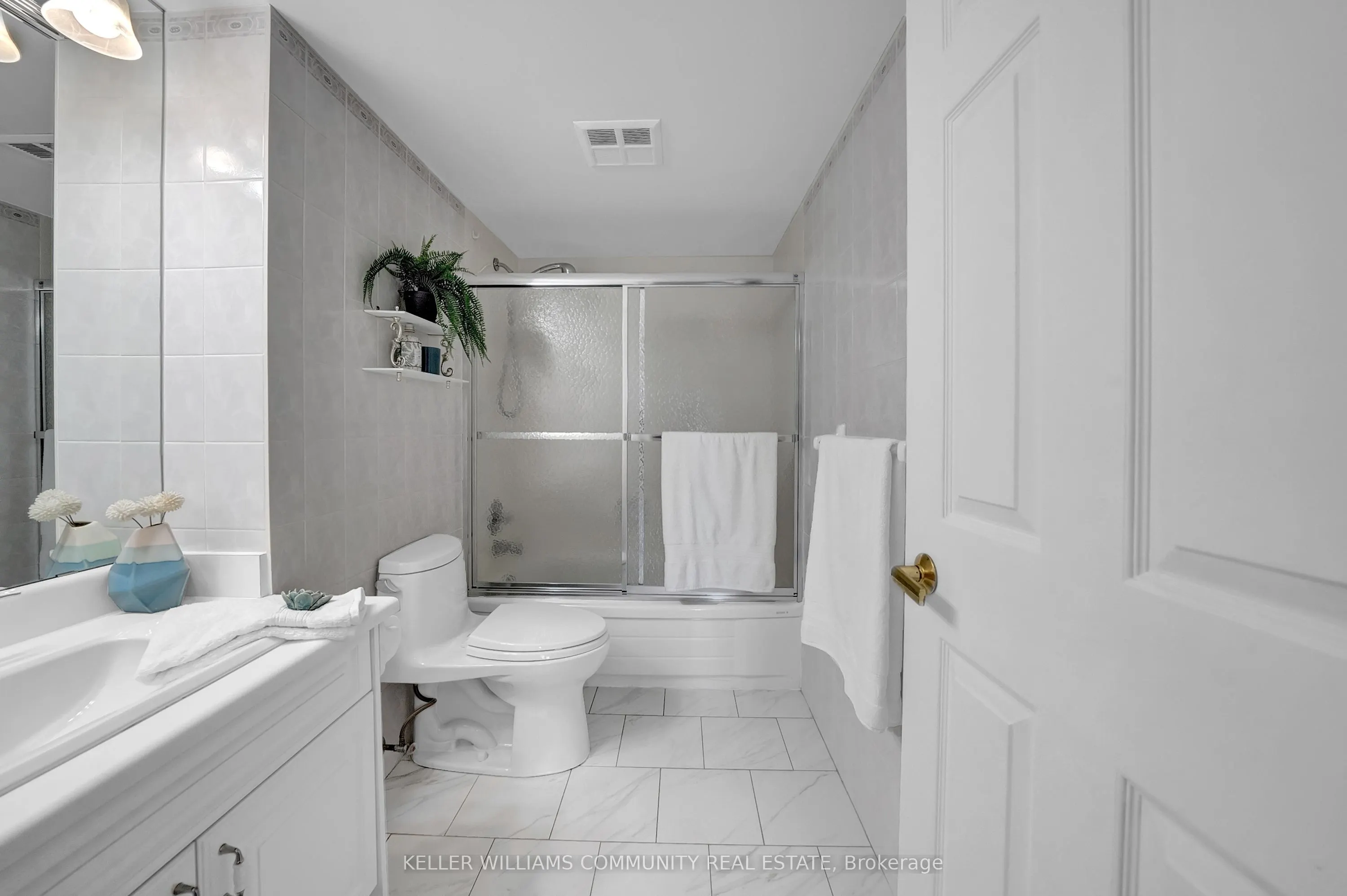 900 Wilson Road N, #405