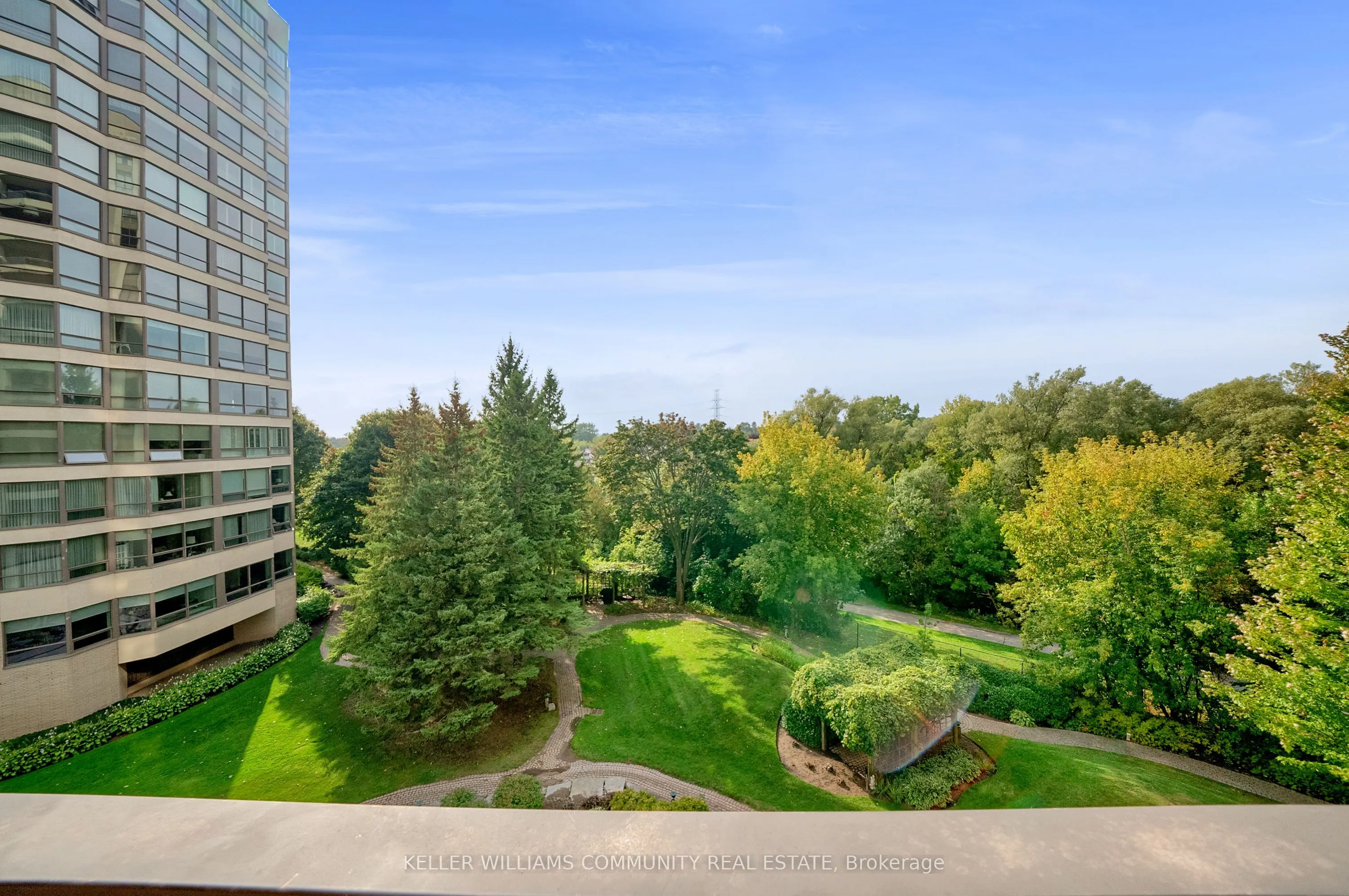 900 Wilson Road N, #405