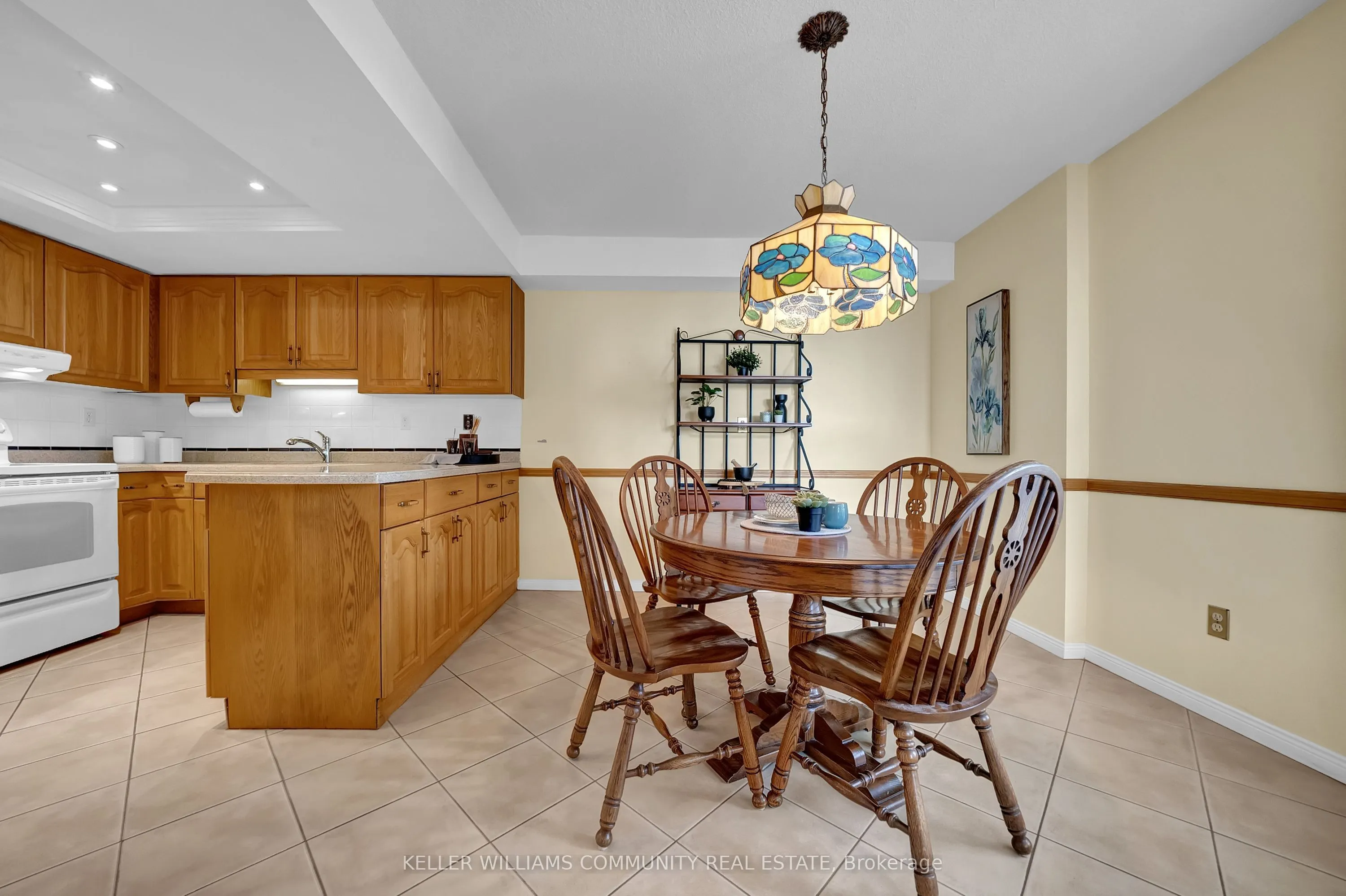 900 Wilson Road N, #405