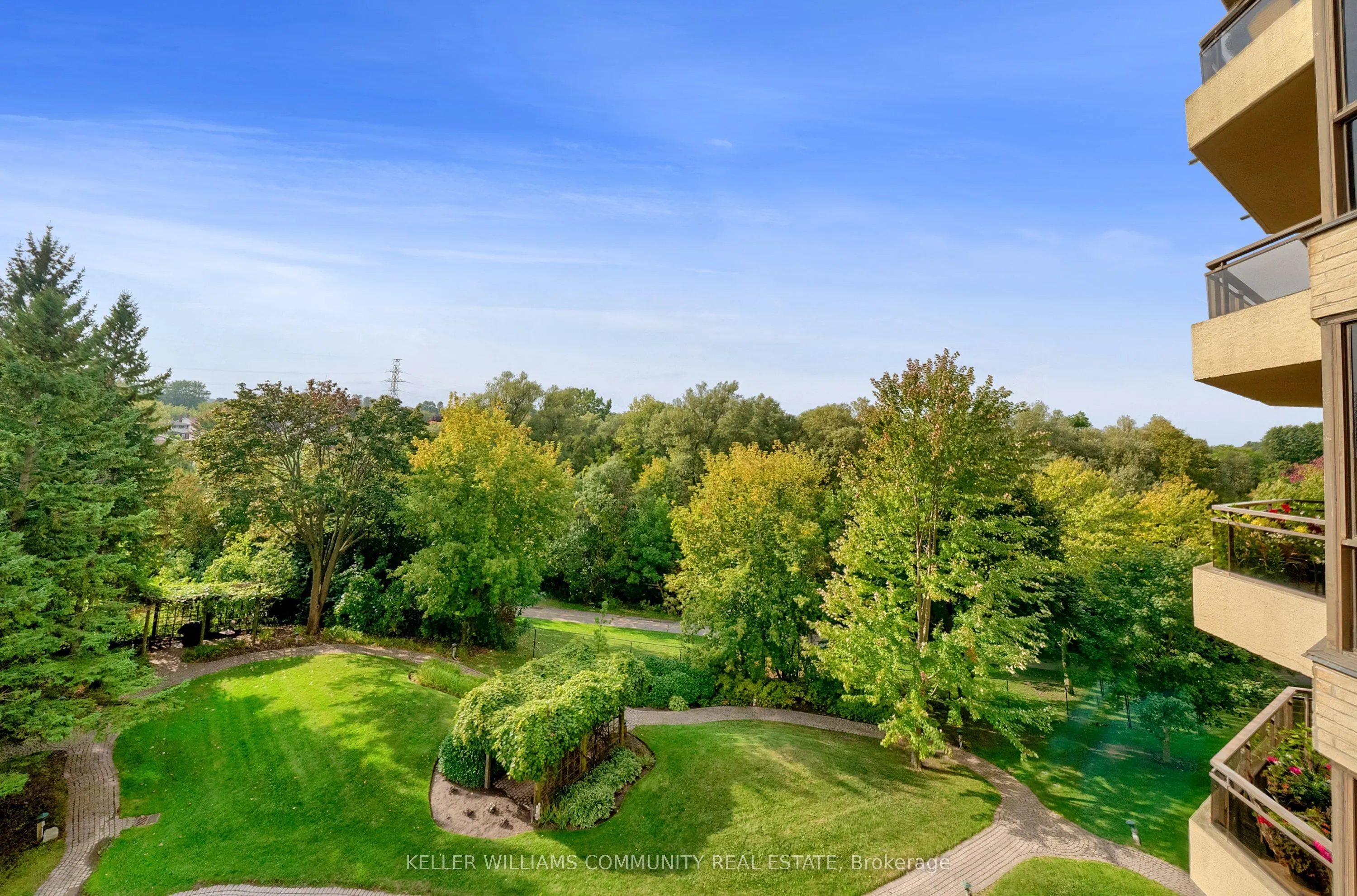 900 Wilson Road N, #405
