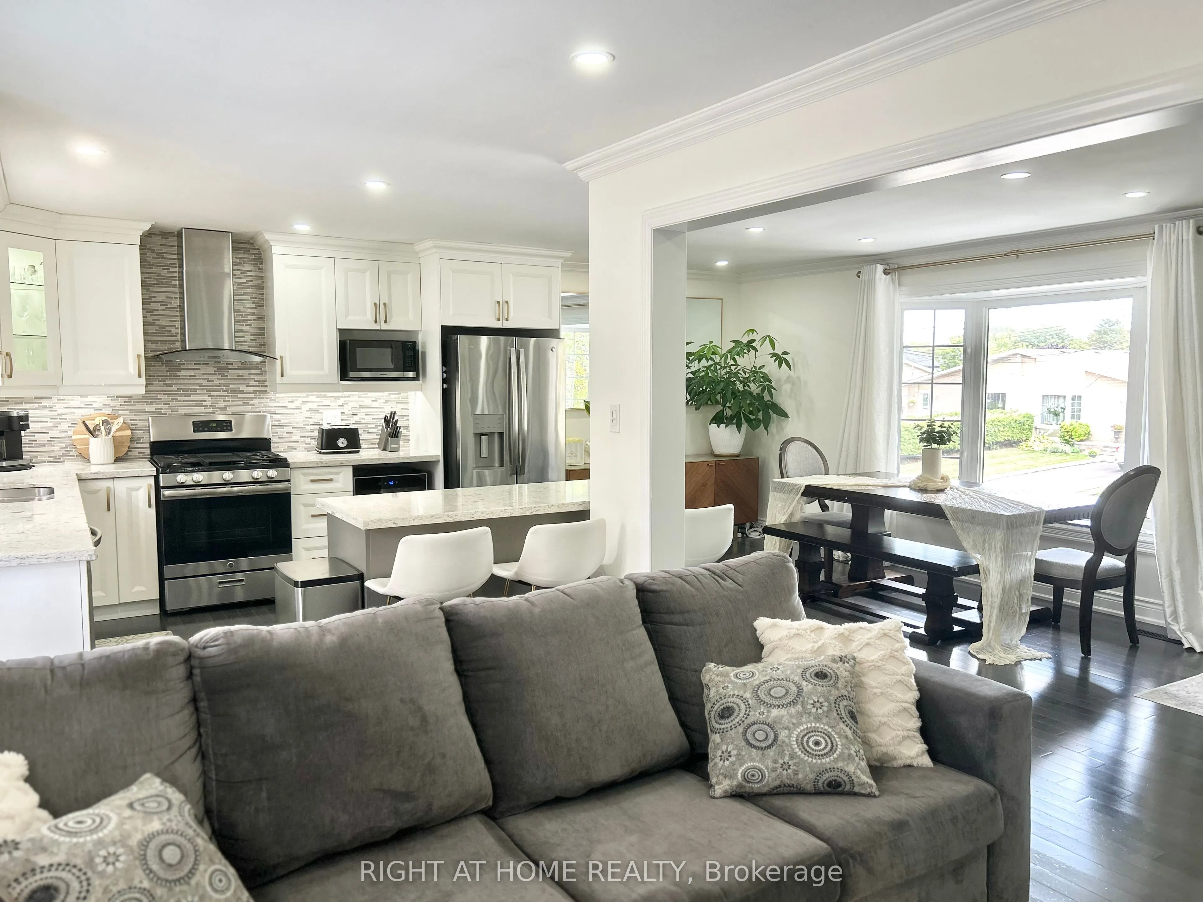 808 Sanok Drive