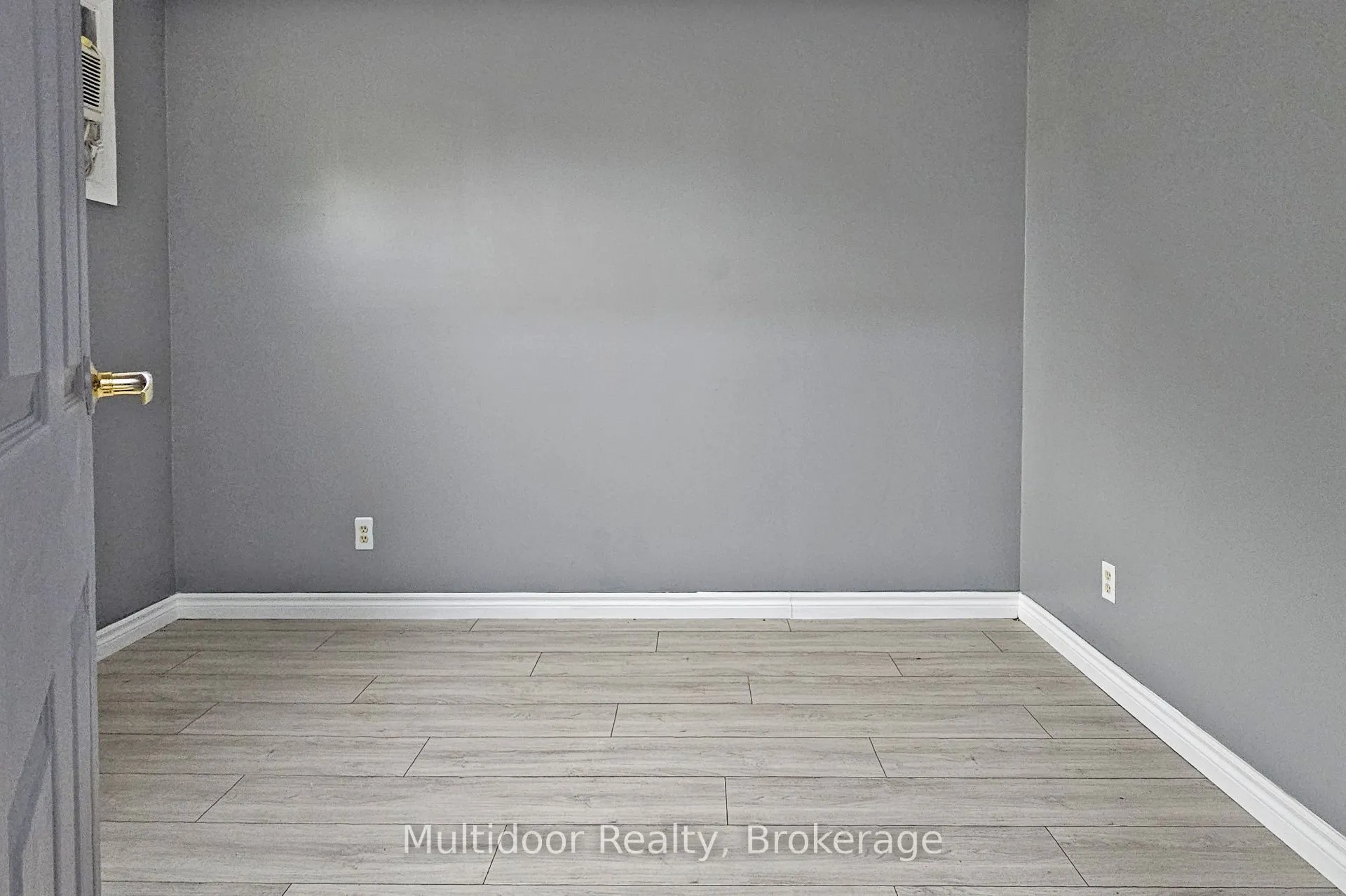 1100 Oxford Street, #2