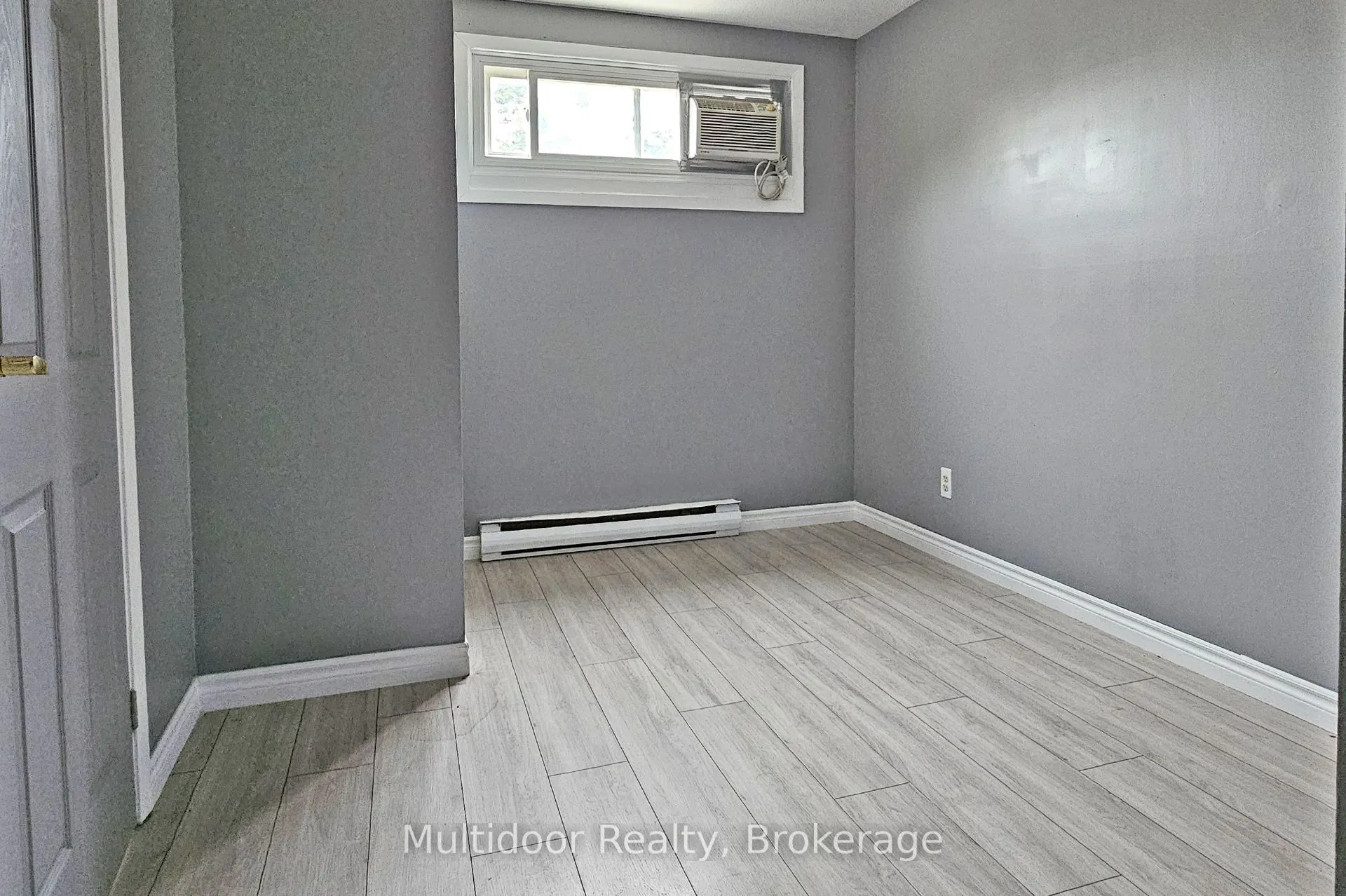 1100 Oxford Street, #2