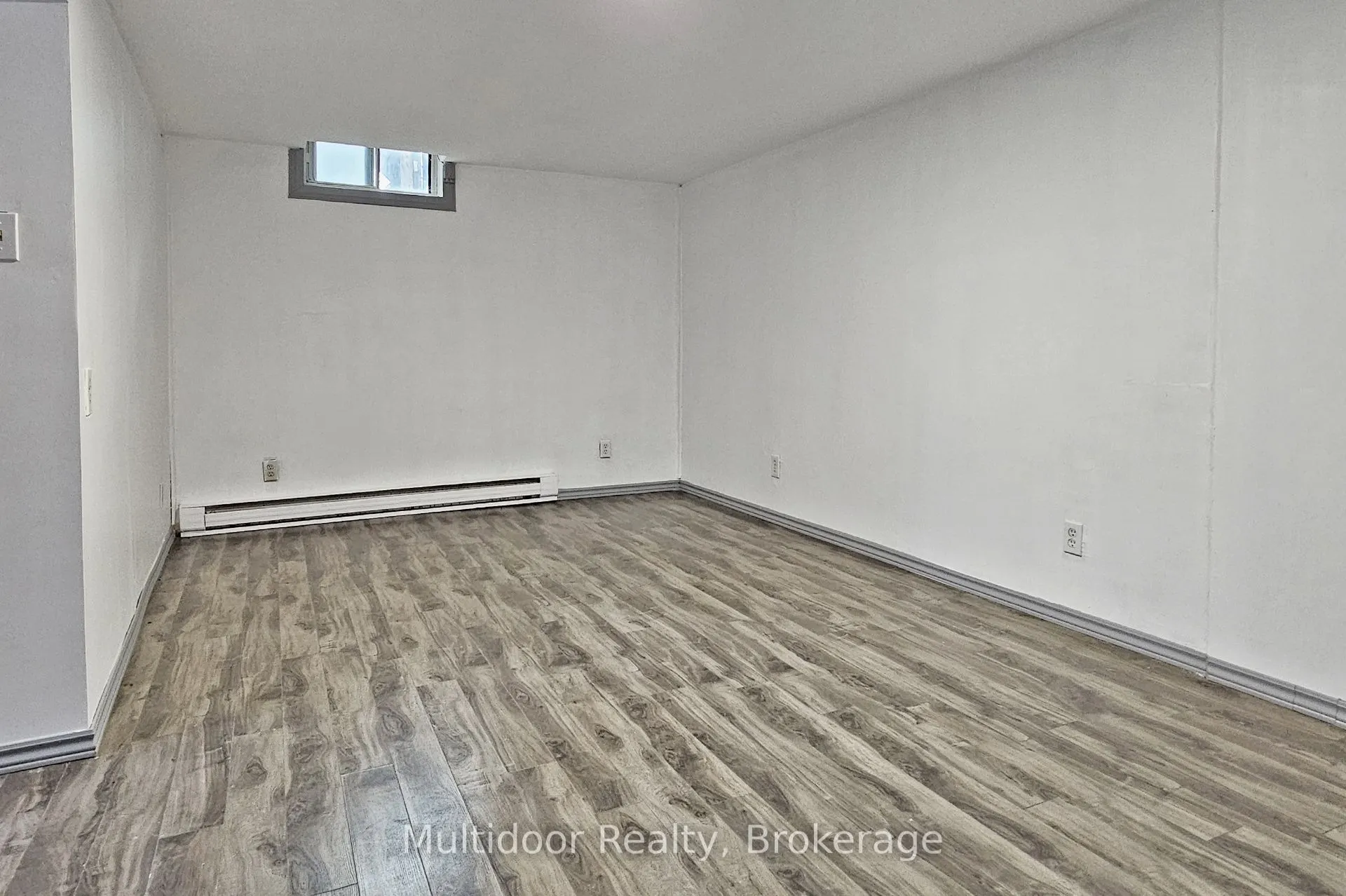 1100 Oxford Street, #2