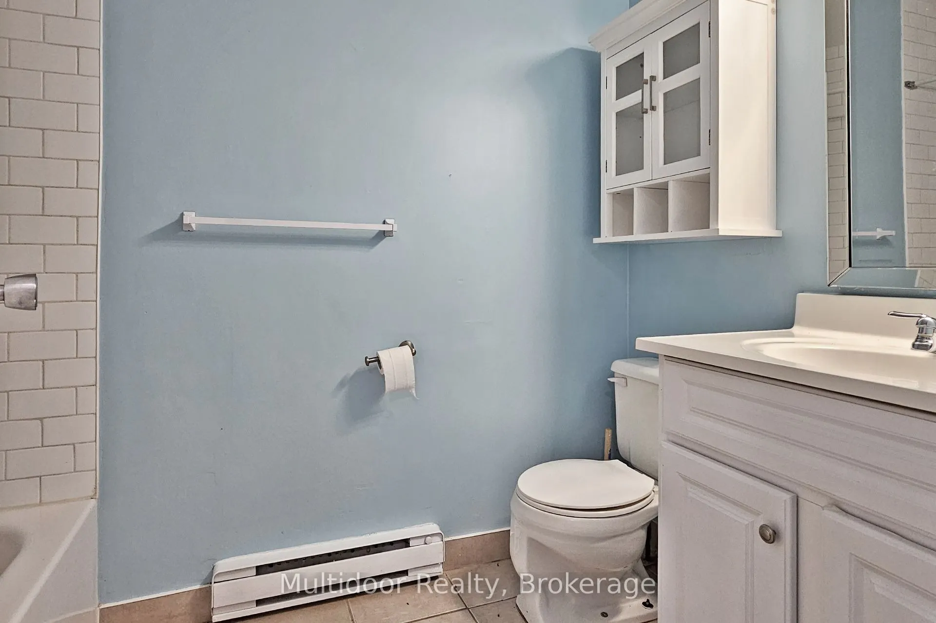 1100 Oxford Street, #2