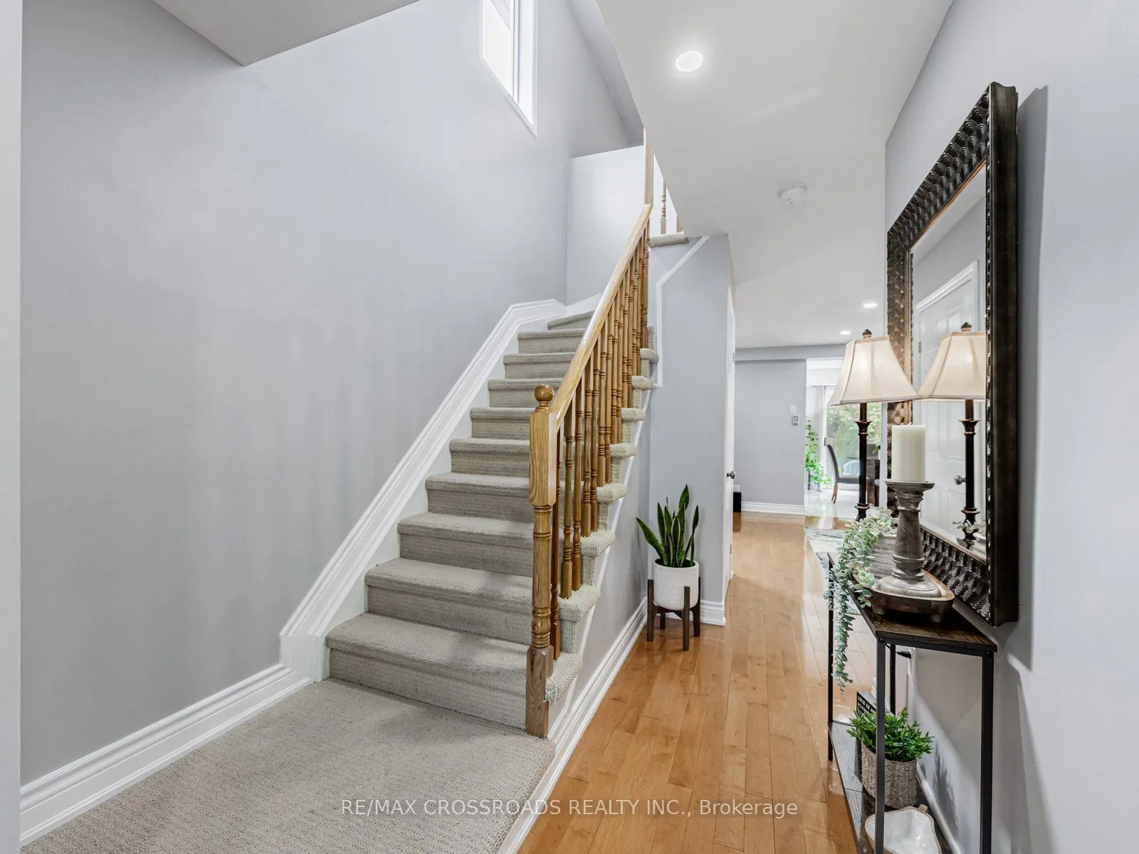 432 Sparrow Circle