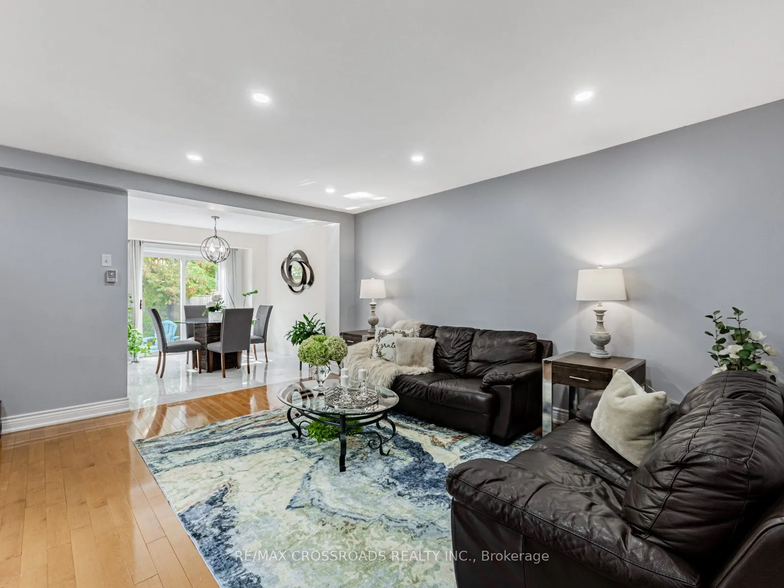 432 Sparrow Circle