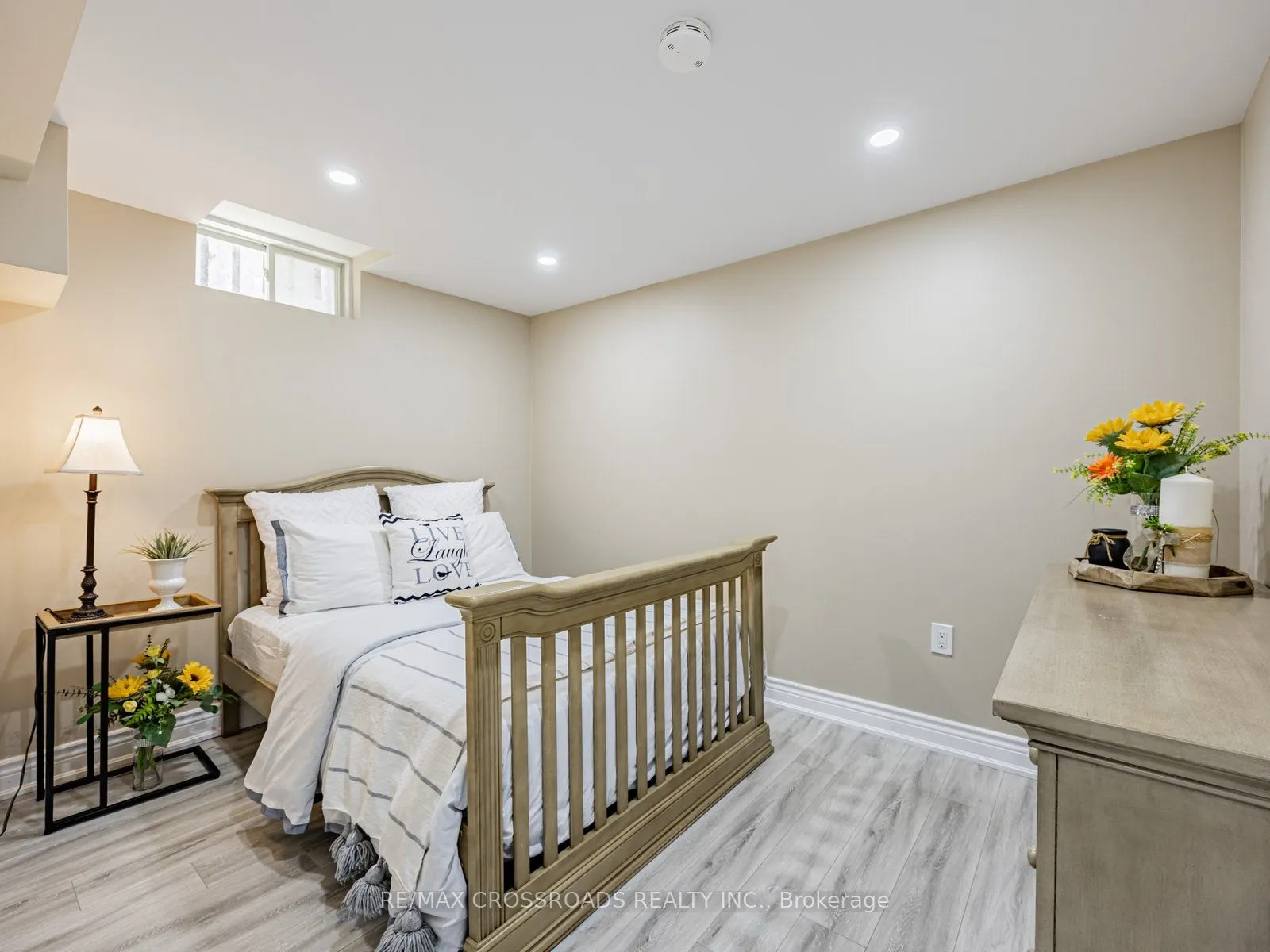 432 Sparrow Circle