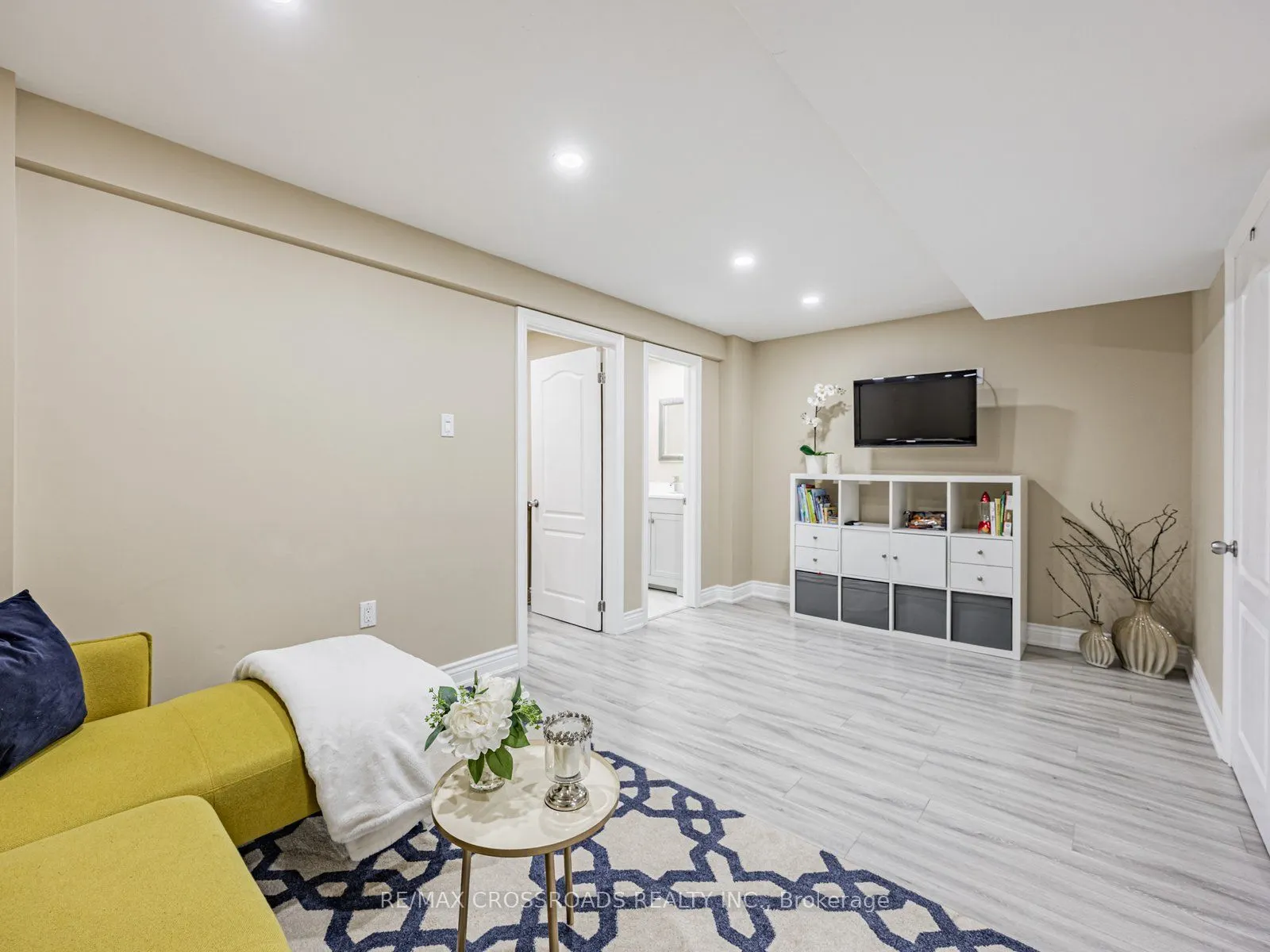 432 Sparrow Circle