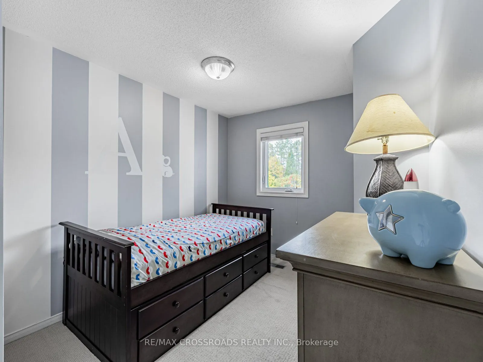 432 Sparrow Circle