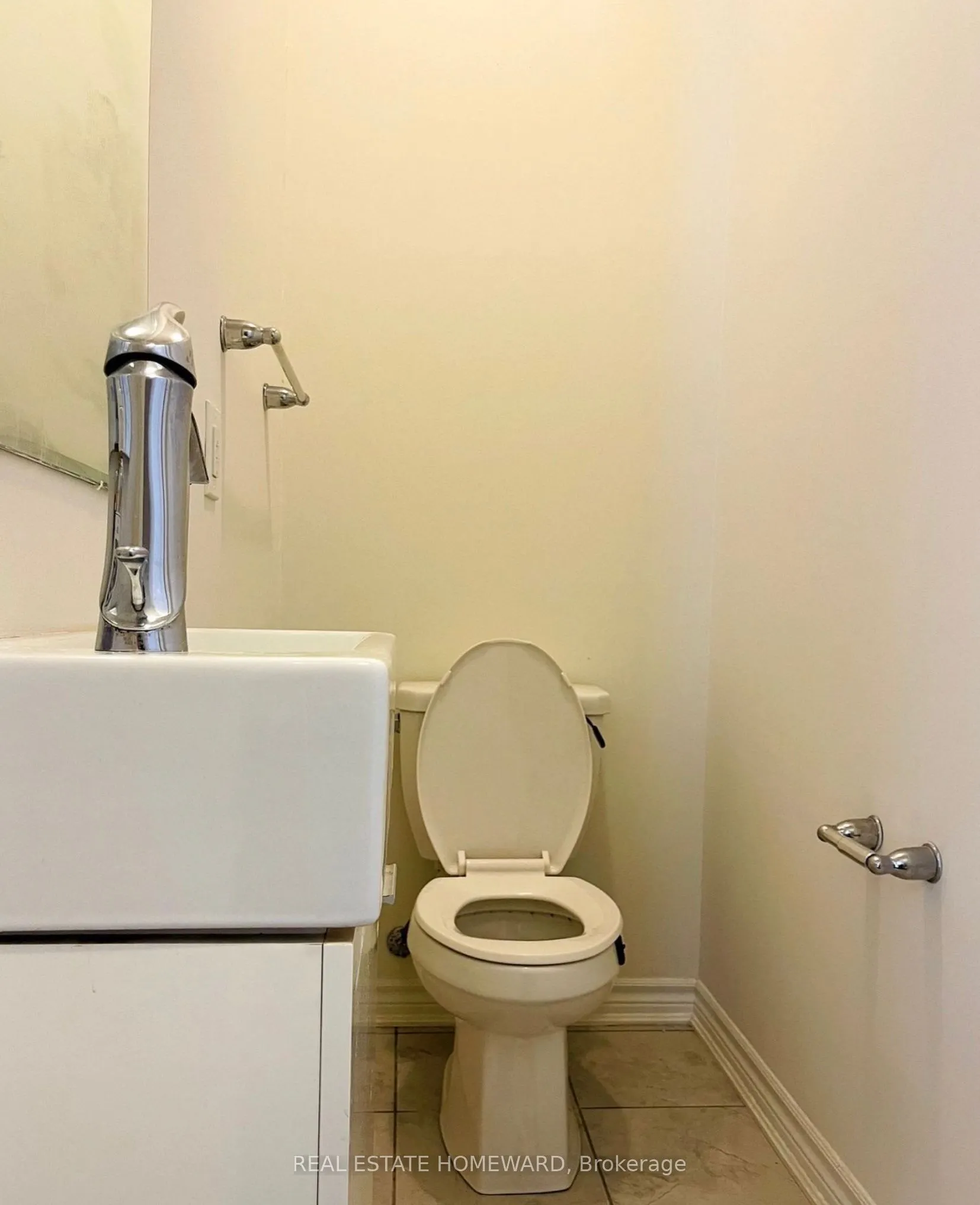 45 Heron Park Place, #11