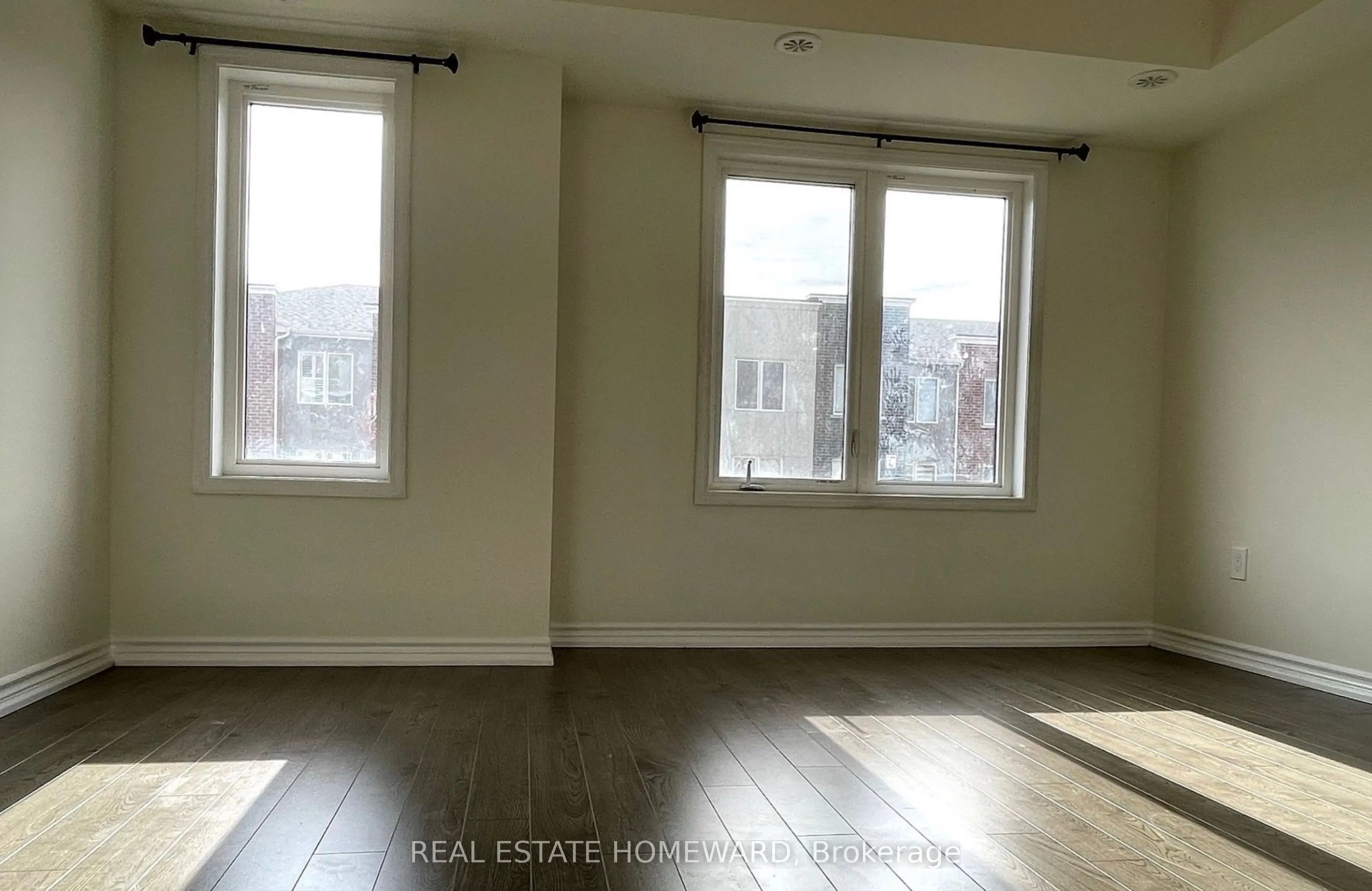 45 Heron Park Place, #11