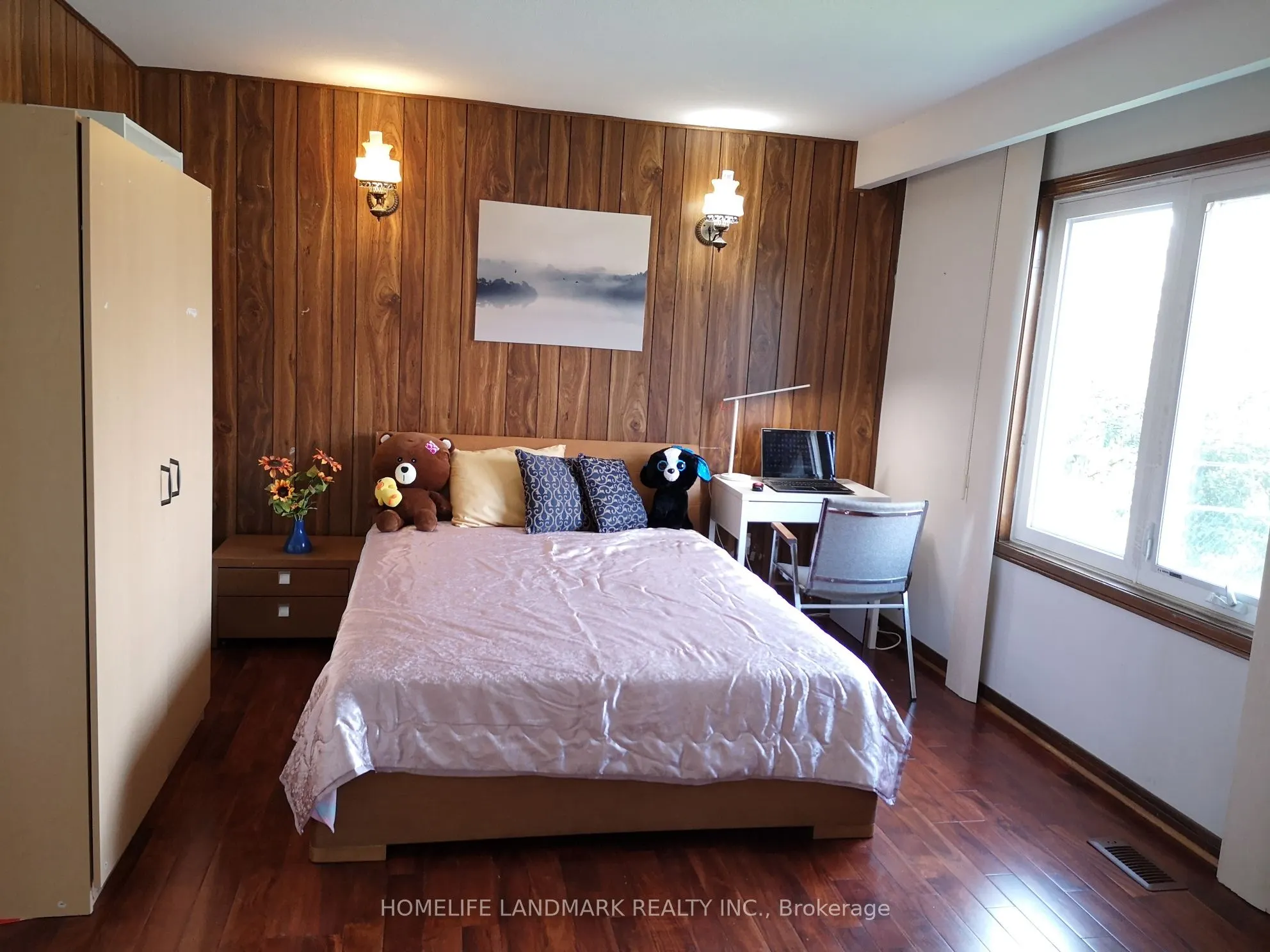 22 Glendinning Avenue, #Unit1