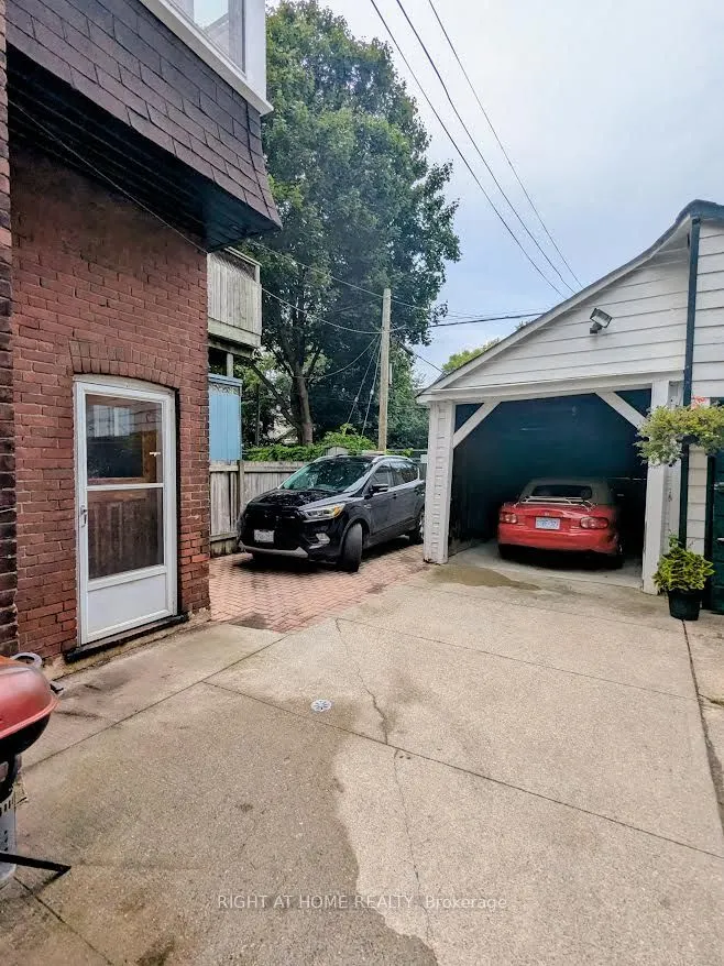 239 Woodbine Avenue