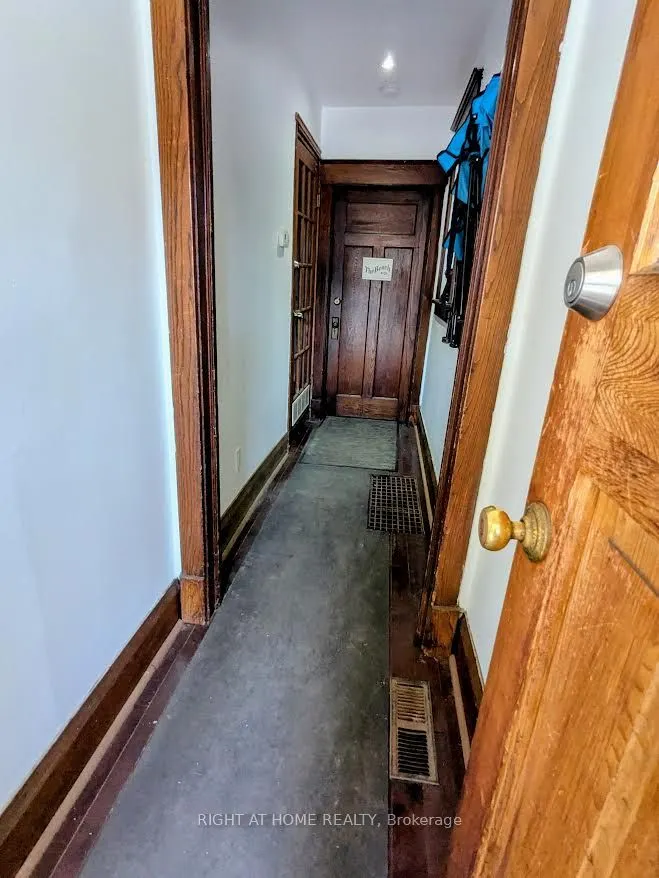 239 Woodbine Avenue