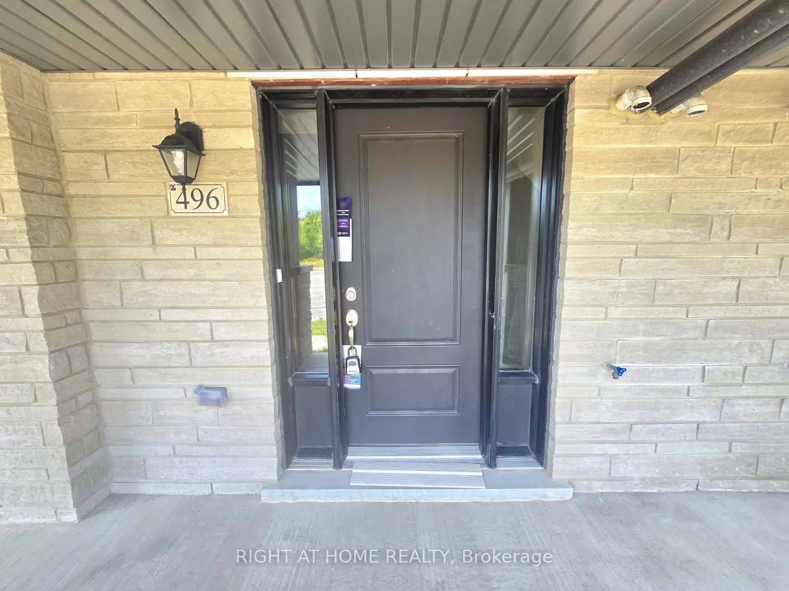 496 Salem Road S, #496