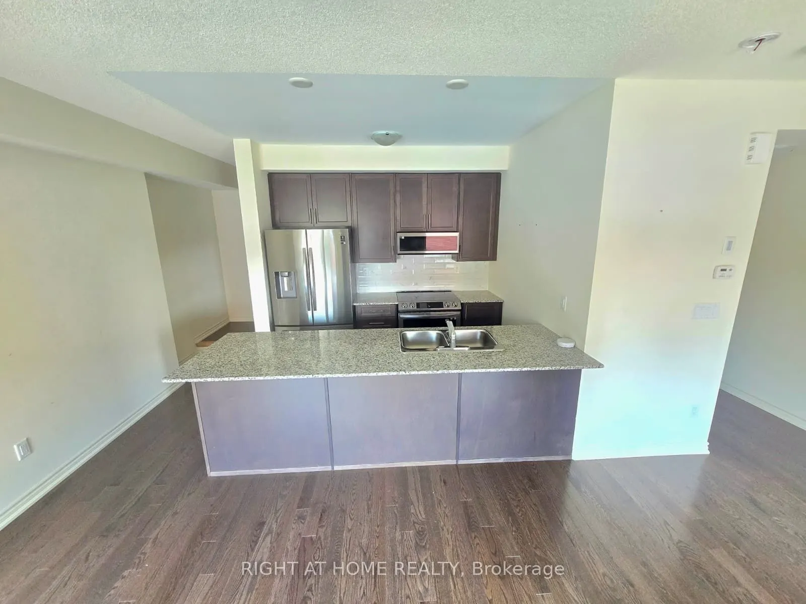 496 Salem Road S, #496