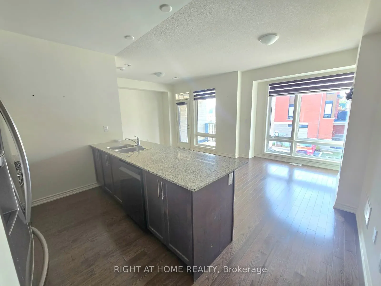 496 Salem Road S, #496