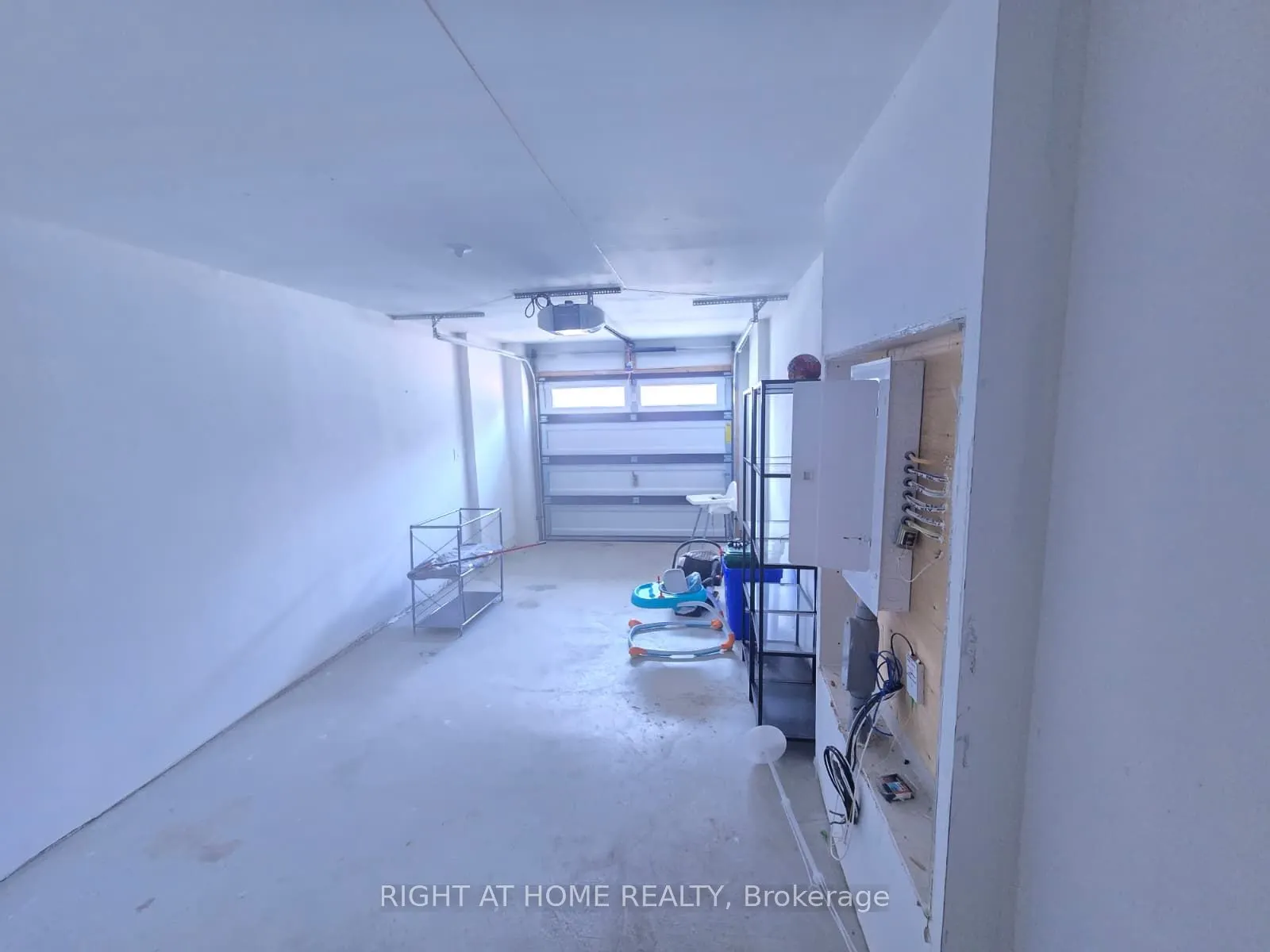 496 Salem Road S, #496