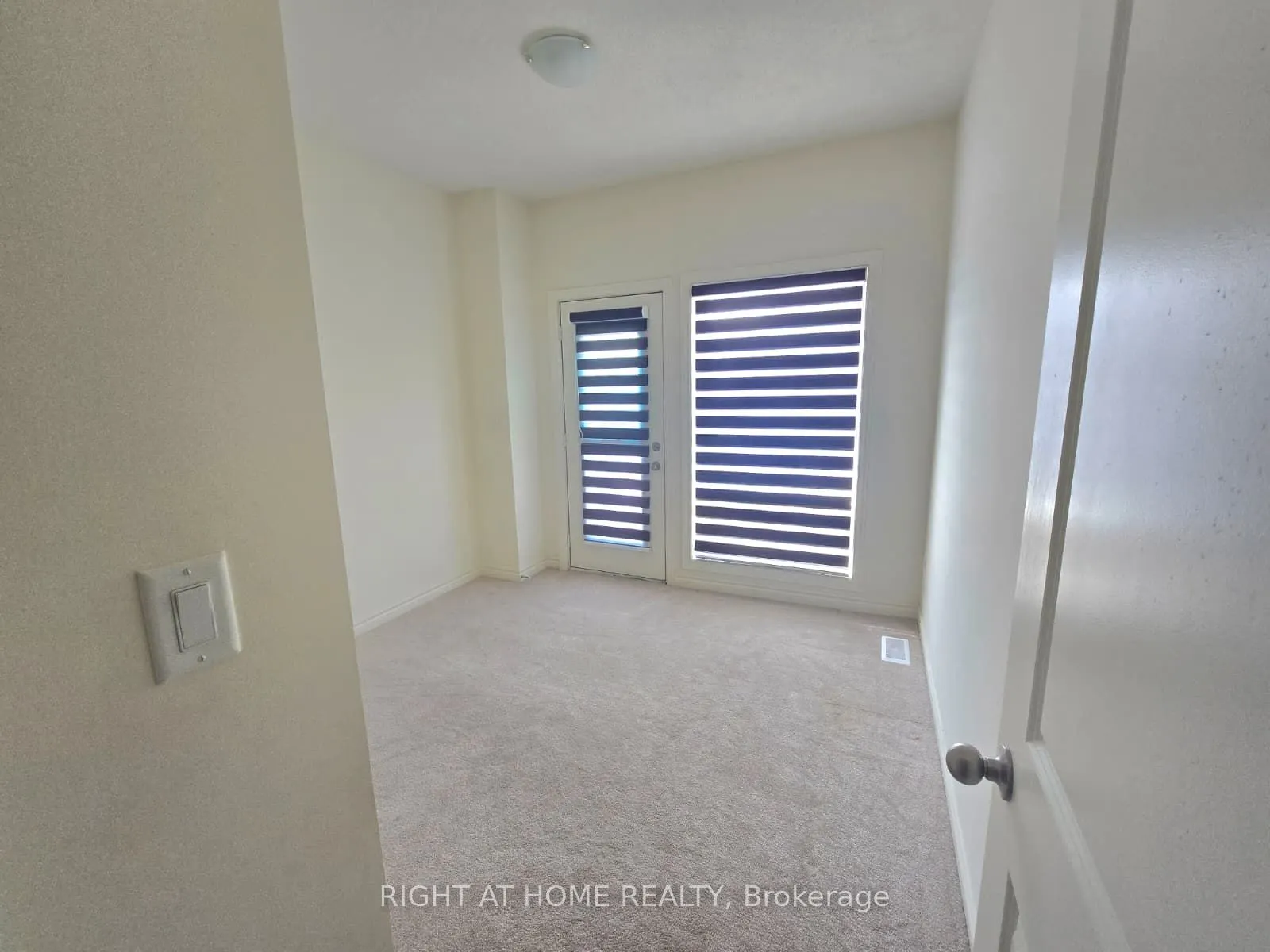 496 Salem Road S, #496