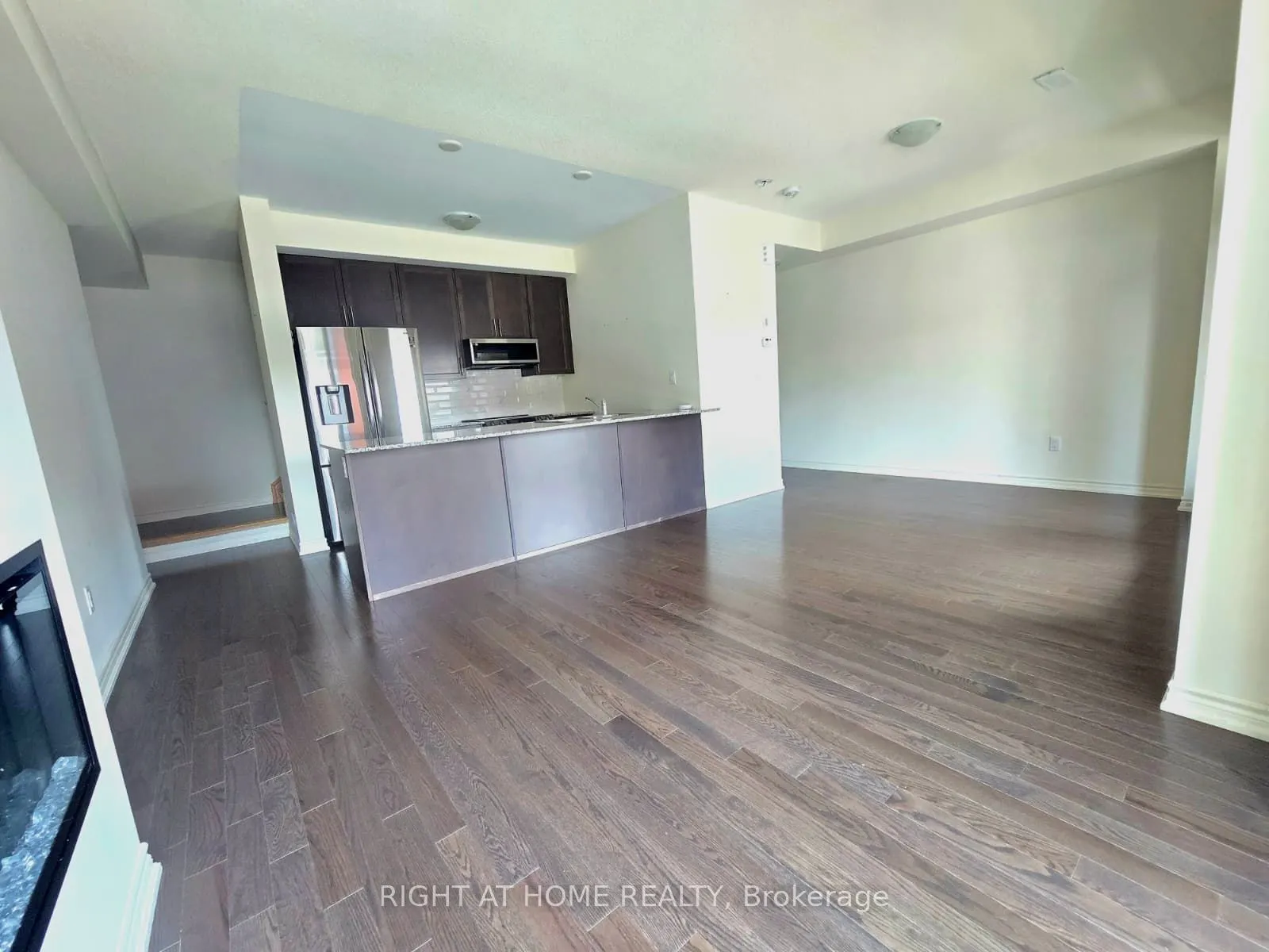 496 Salem Road S, #496