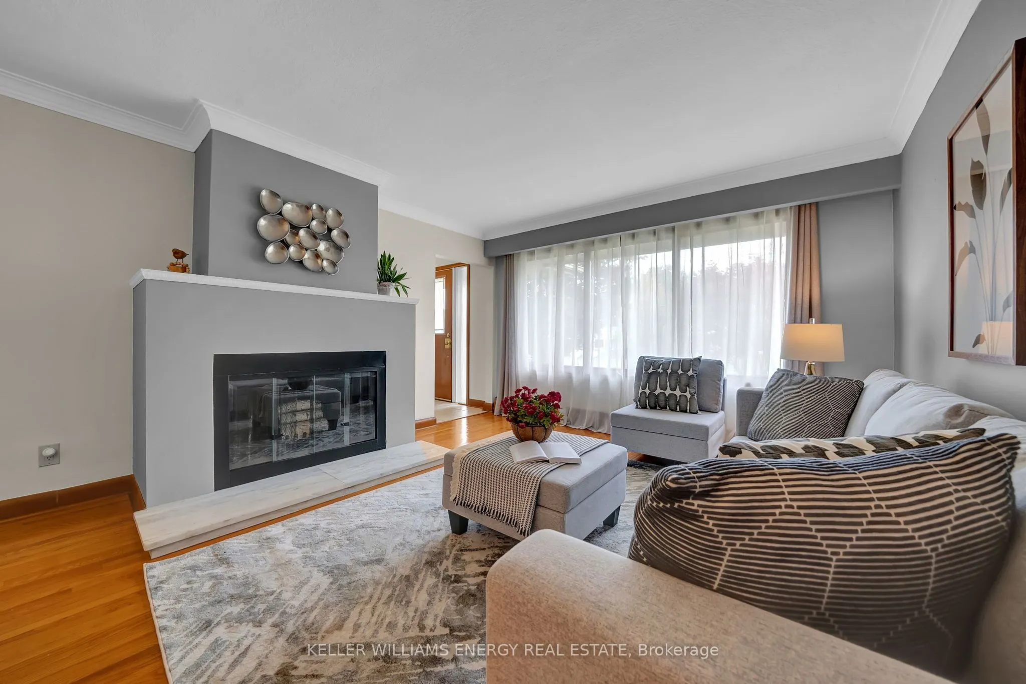 607 Newman Crescent