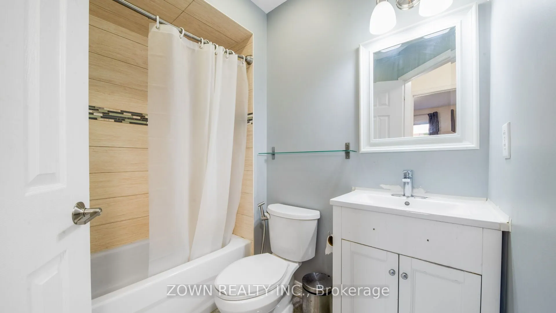 6 Mason Road, #2