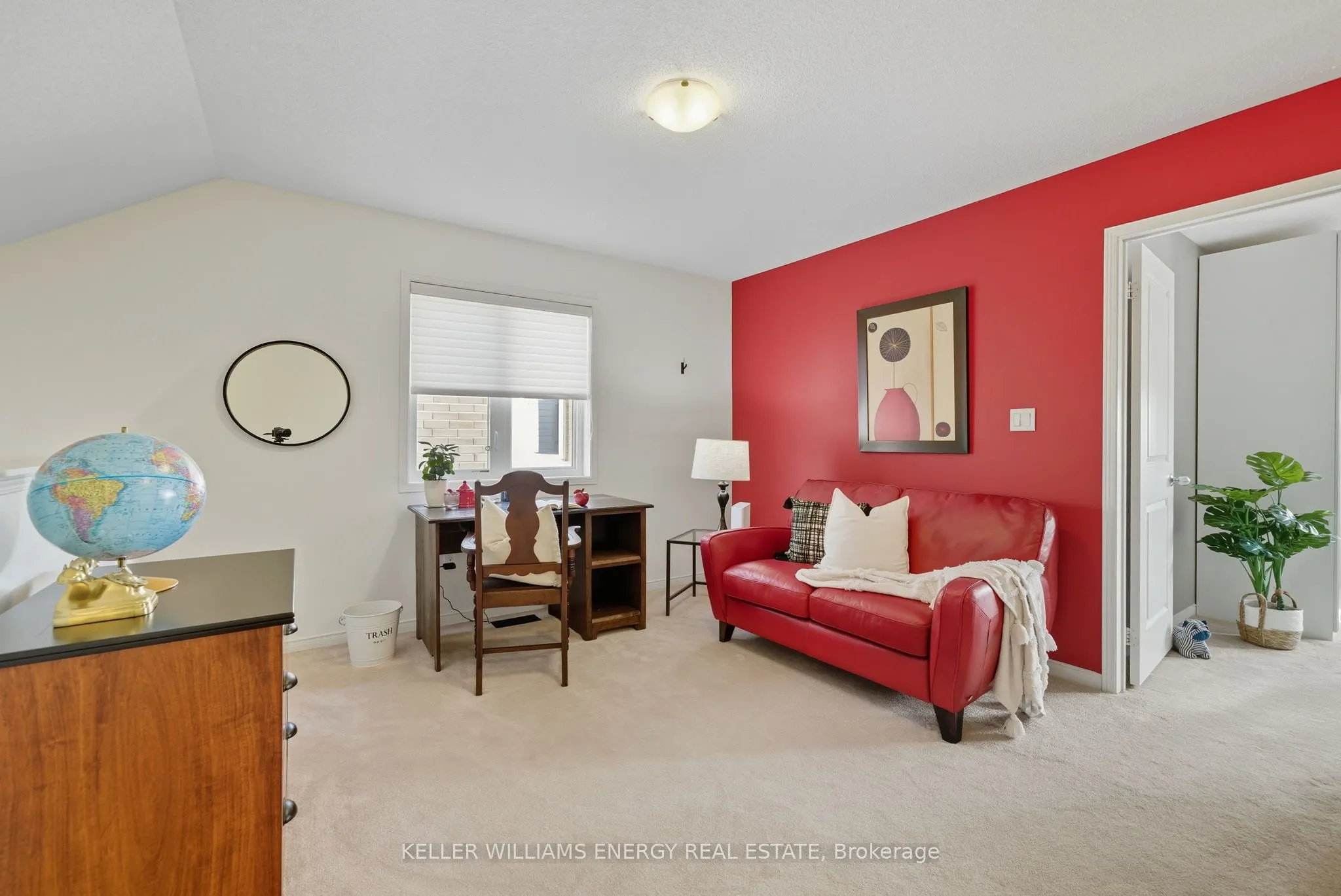 66 Ted Miller Crescent