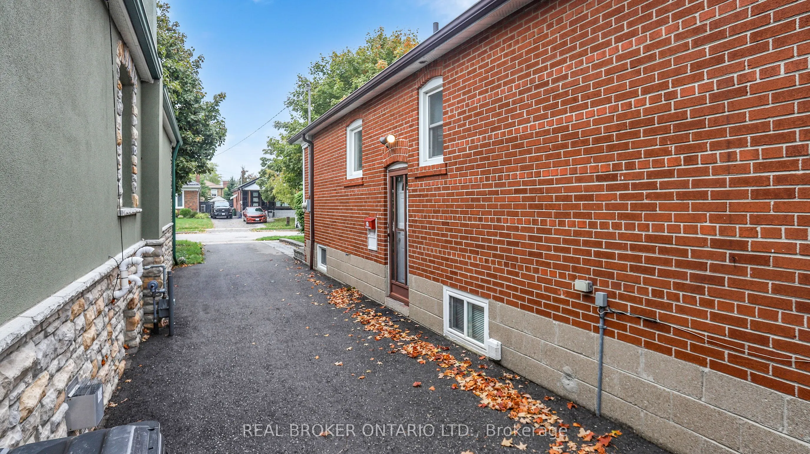 20 Muldrew Avenue