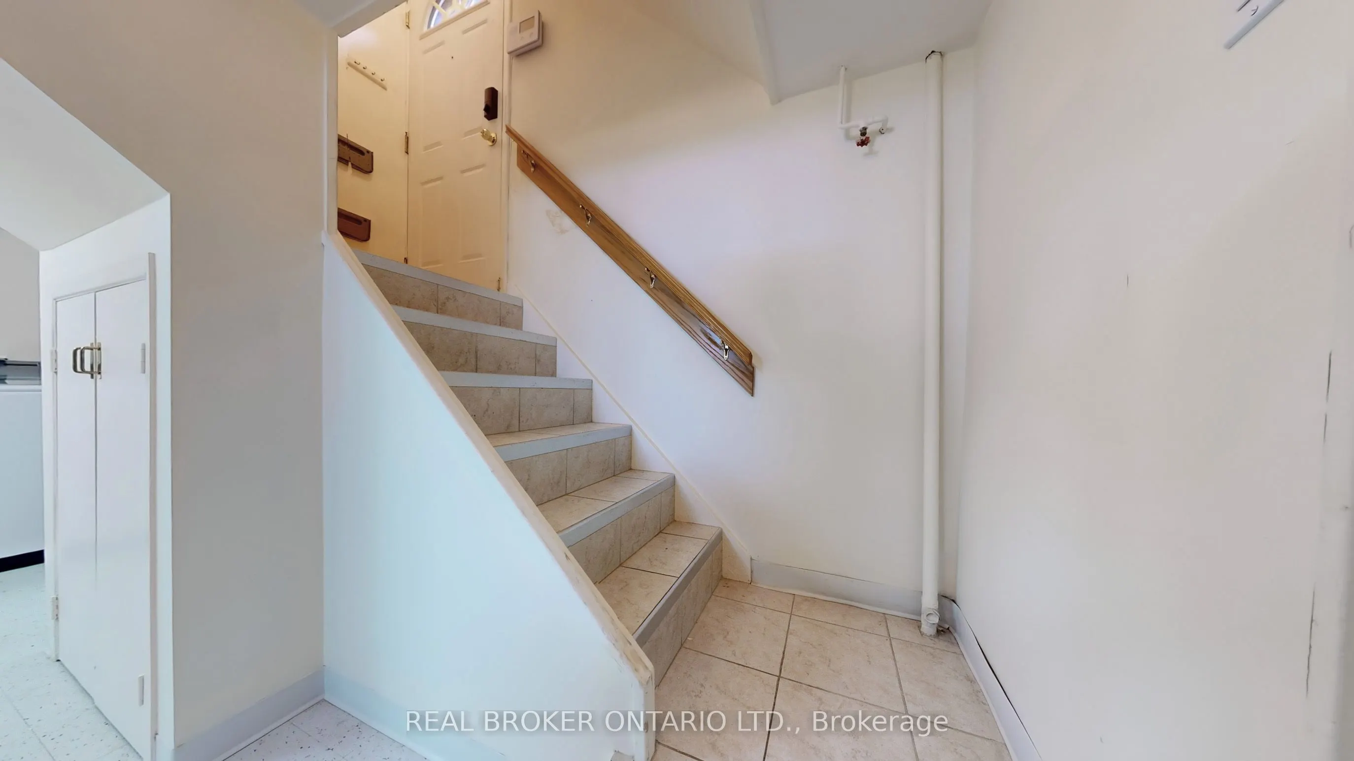 20 Muldrew Avenue