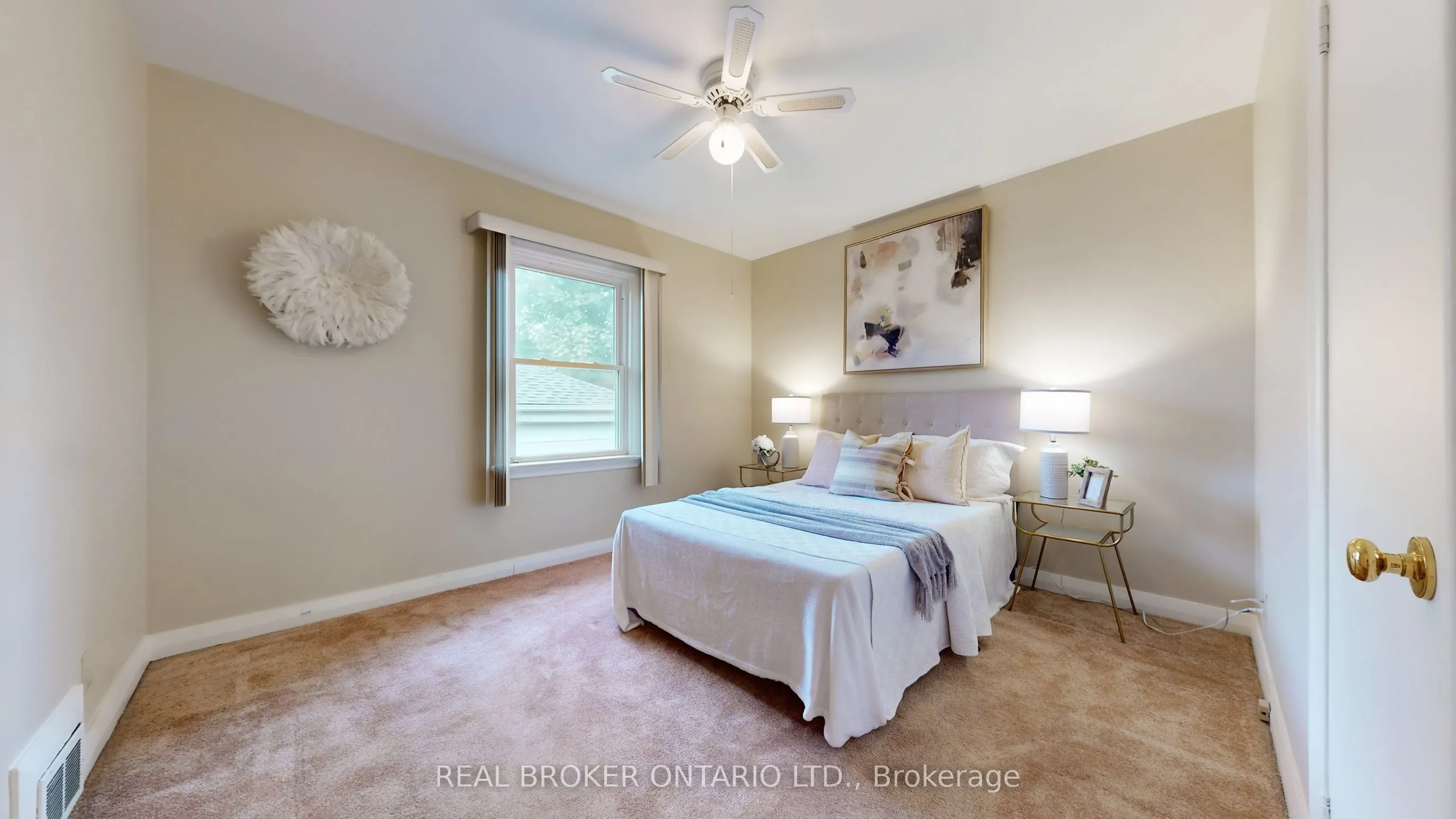 20 Muldrew Avenue