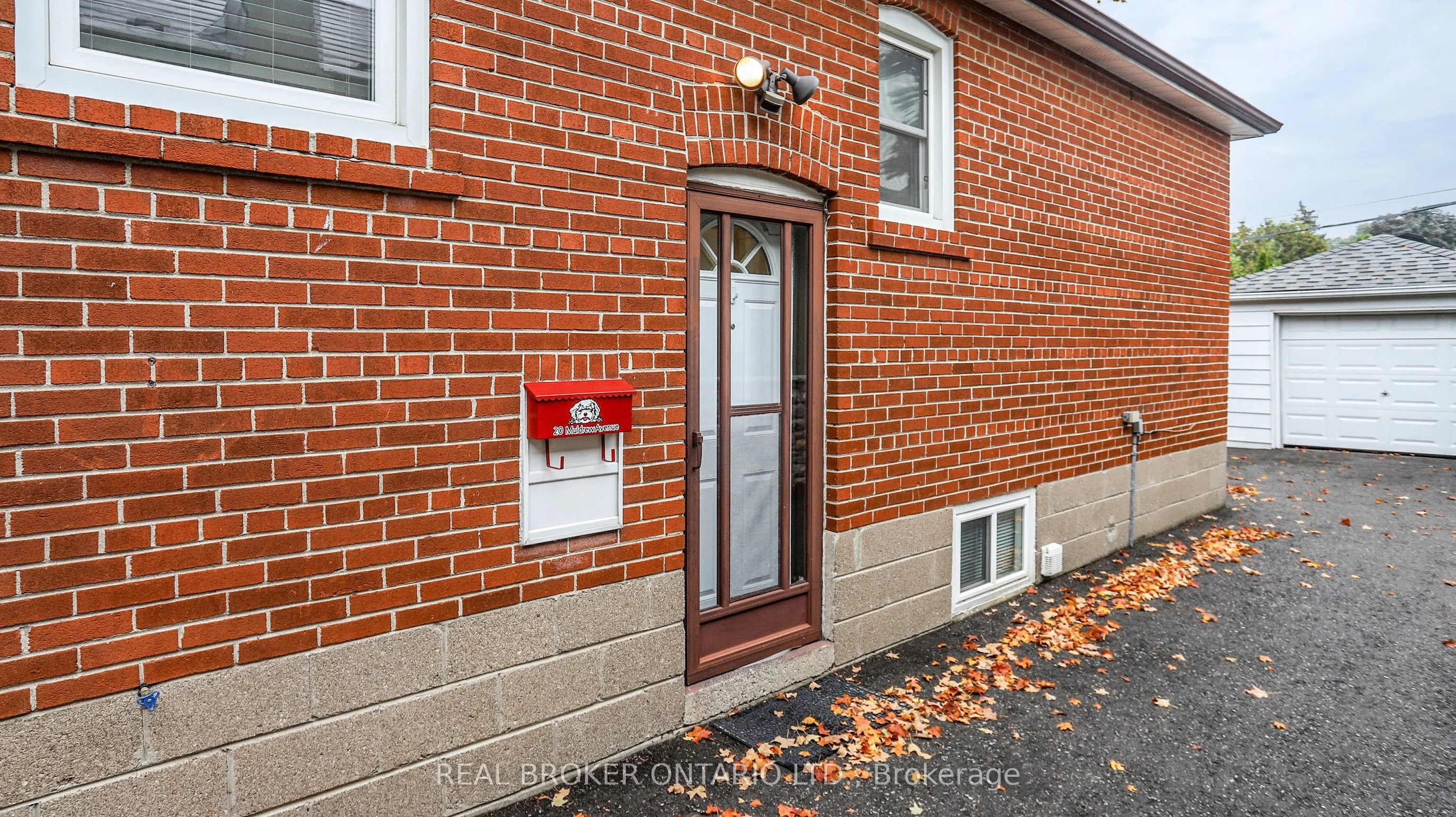 20 Muldrew Avenue