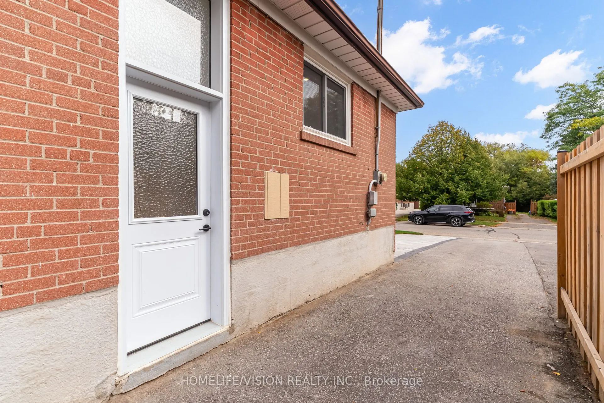74 Cabot Street