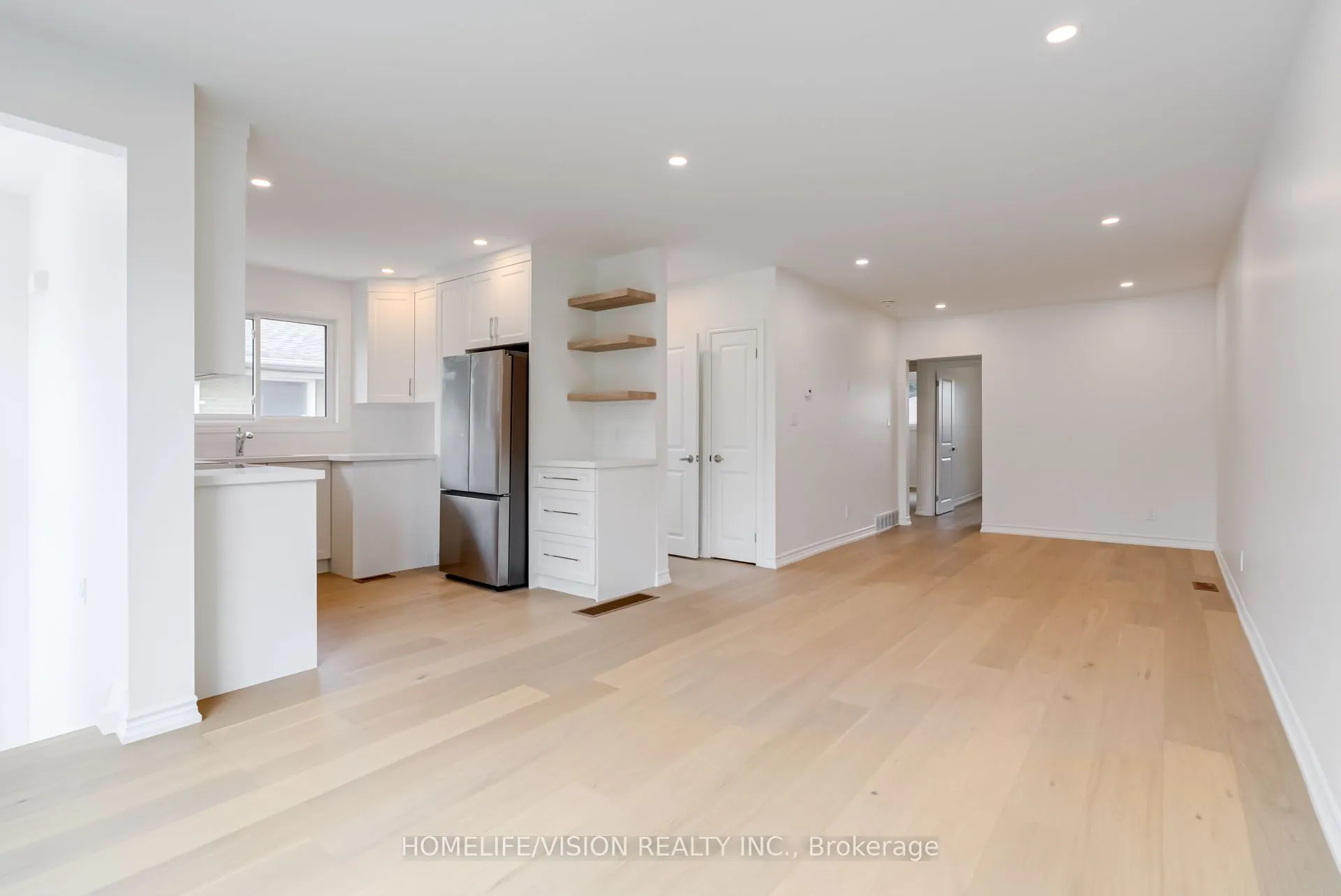 74 Cabot Street