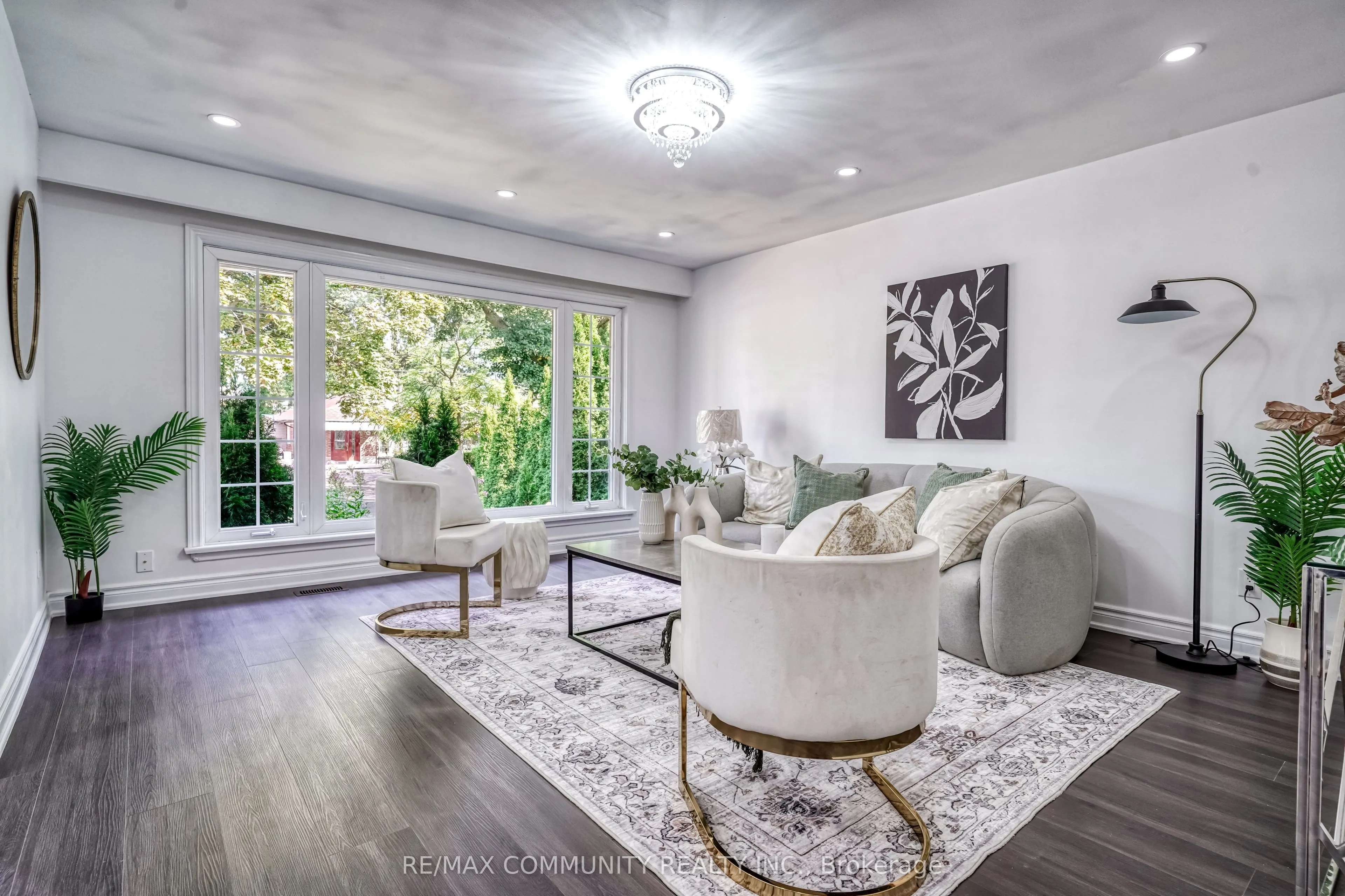 94 Sedgemount Drive