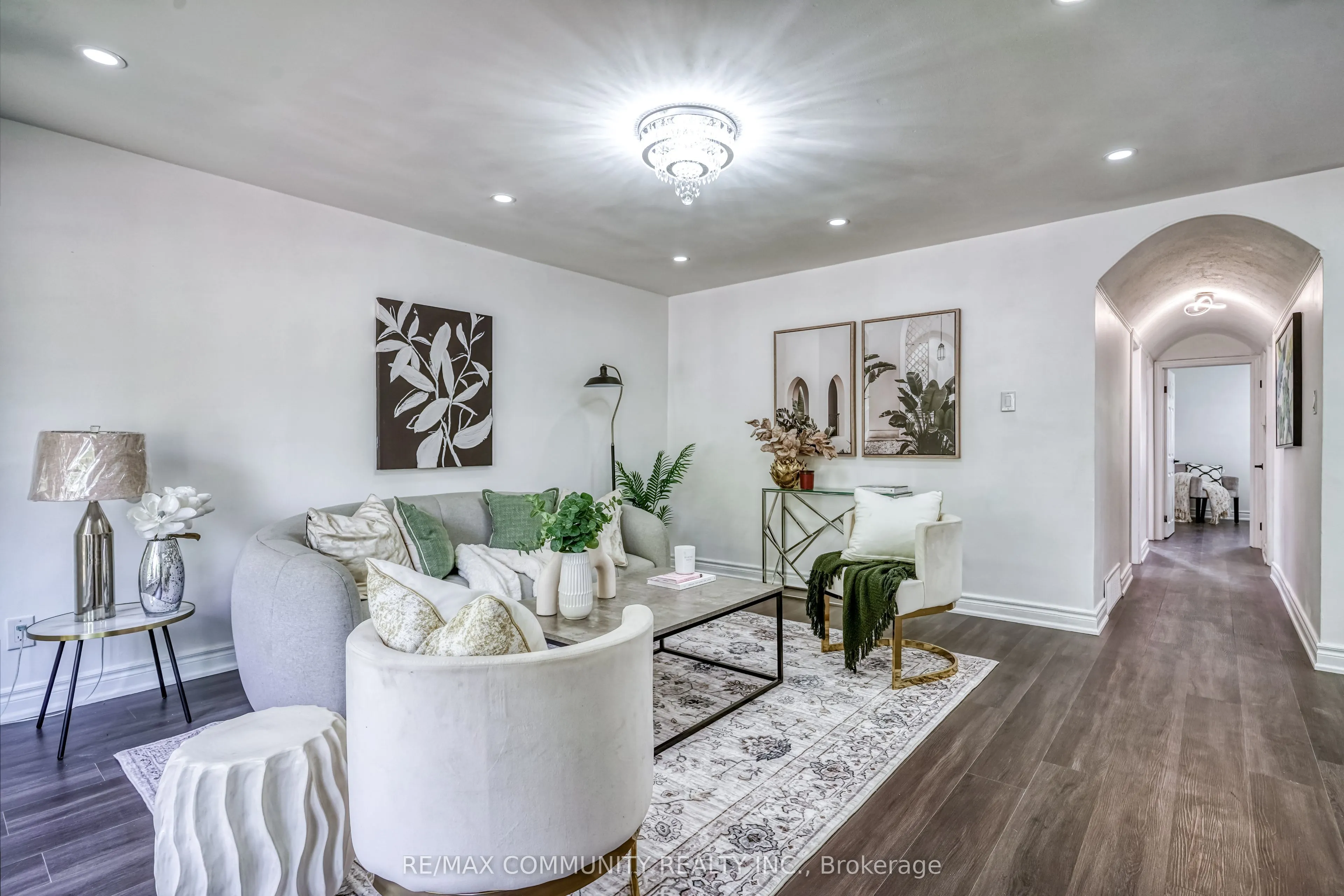 94 Sedgemount Drive