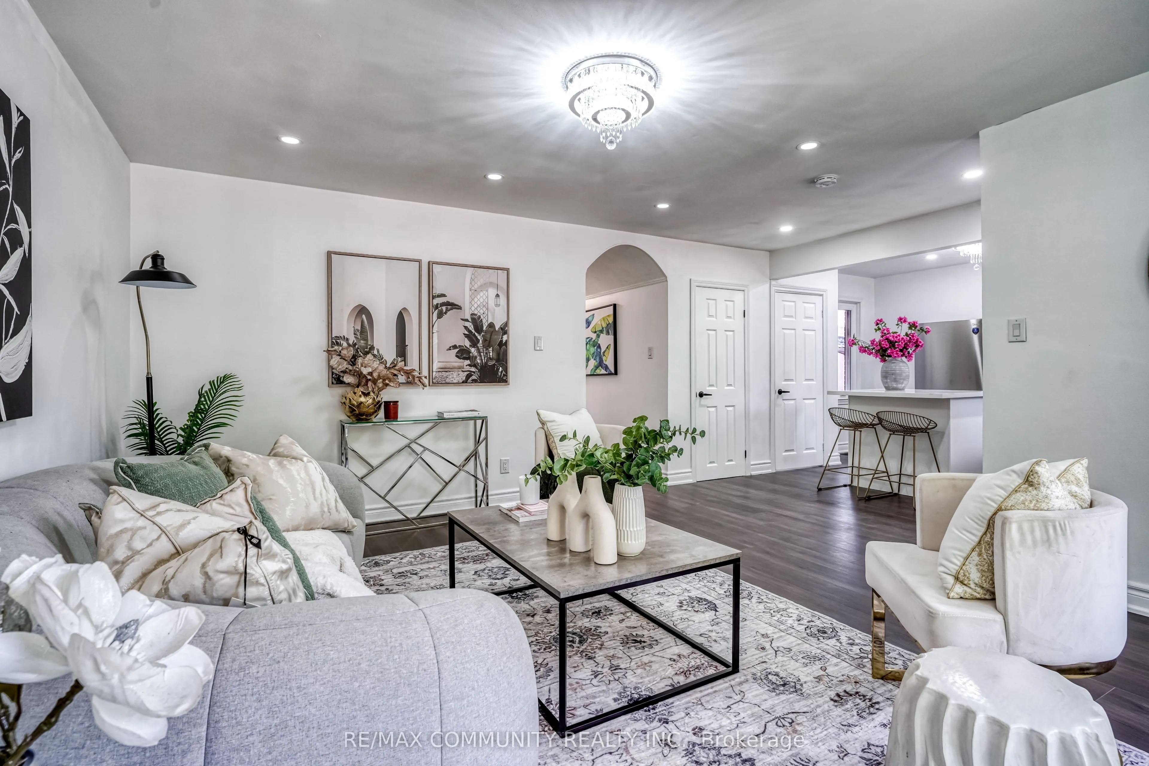 94 Sedgemount Drive